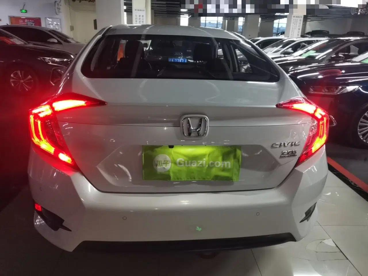 Honda Civic 2019 220TURBO CVT Dynamic Edition China VI — миниатюра 5