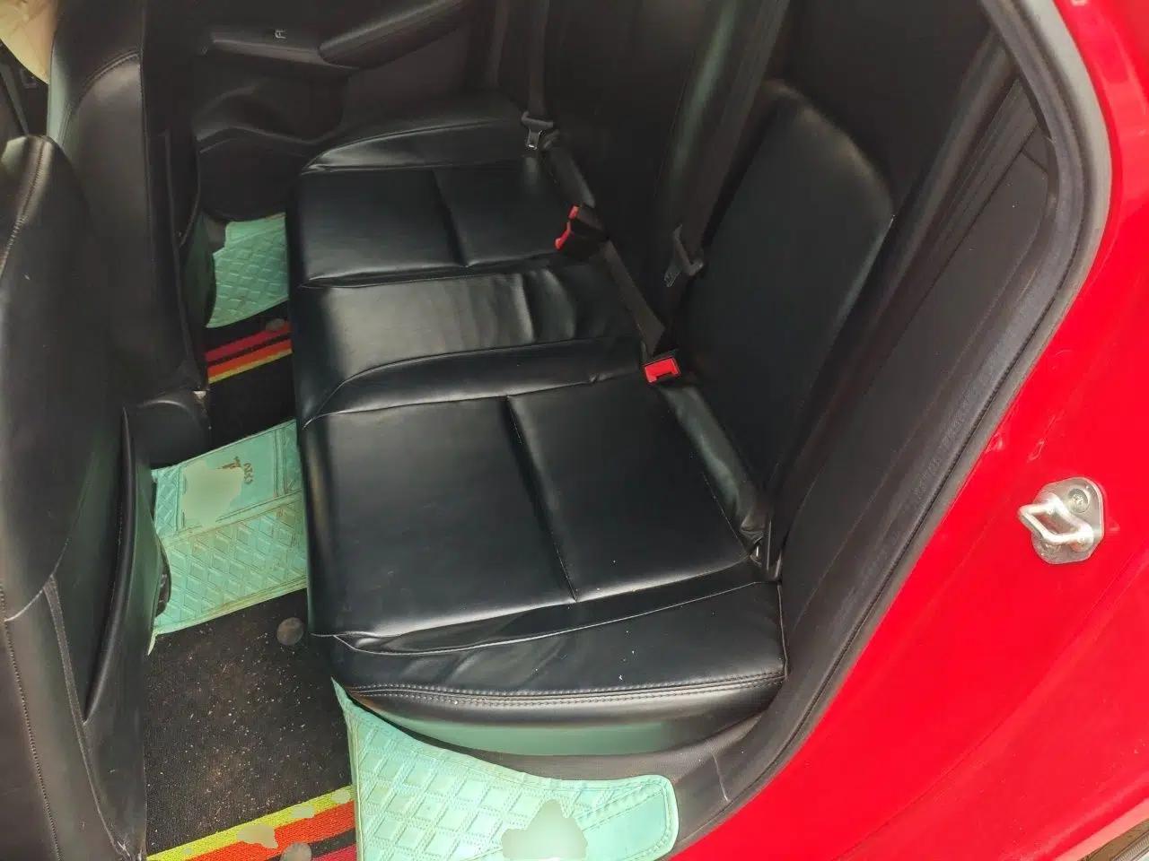 Honda Civic 2022 240TURBO CVT Dynamic Edition — миниатюра 17