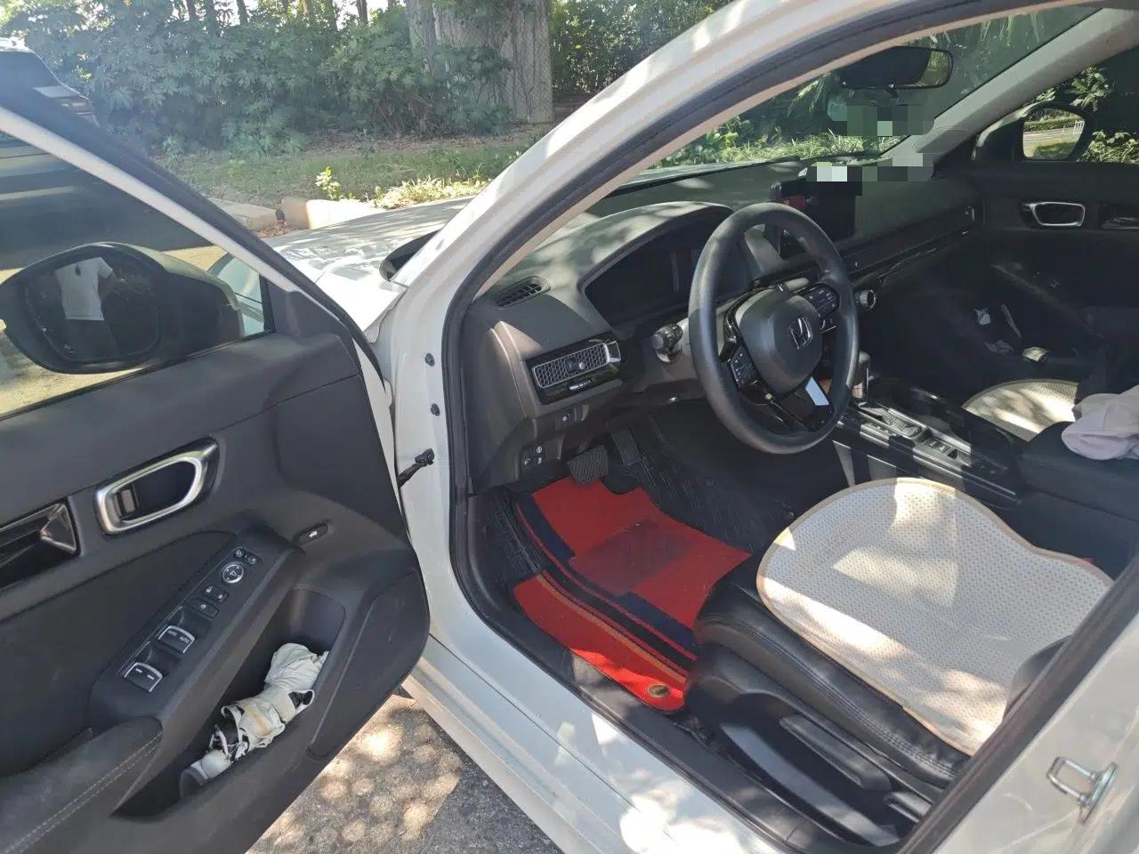 Honda Civic 2022 240TURBO CVT Dynamic Edition — миниатюра 16
