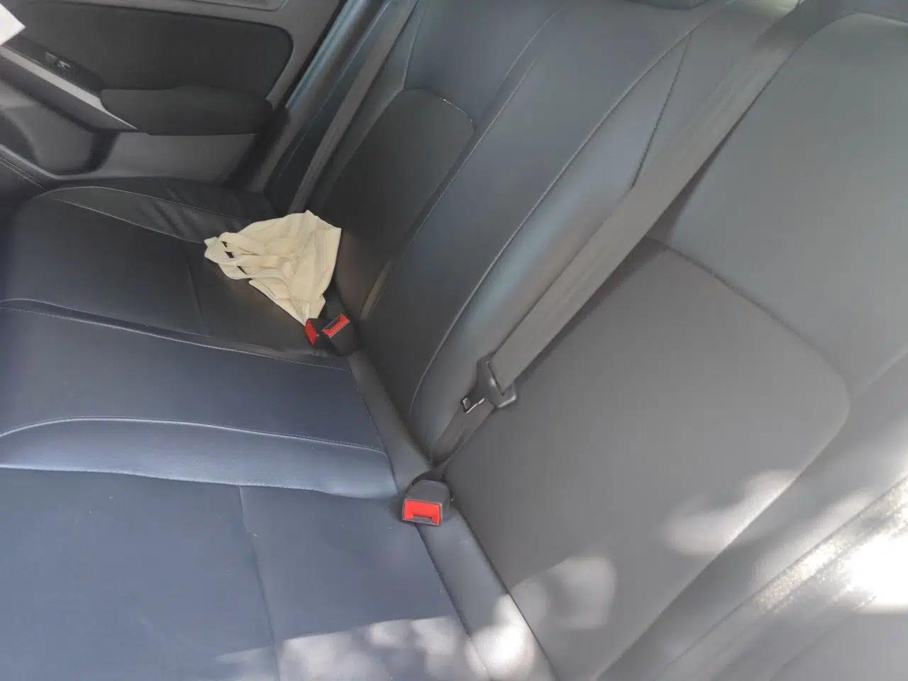 Honda Civic 2022 240TURBO CVT Dynamic Edition — миниатюра 17