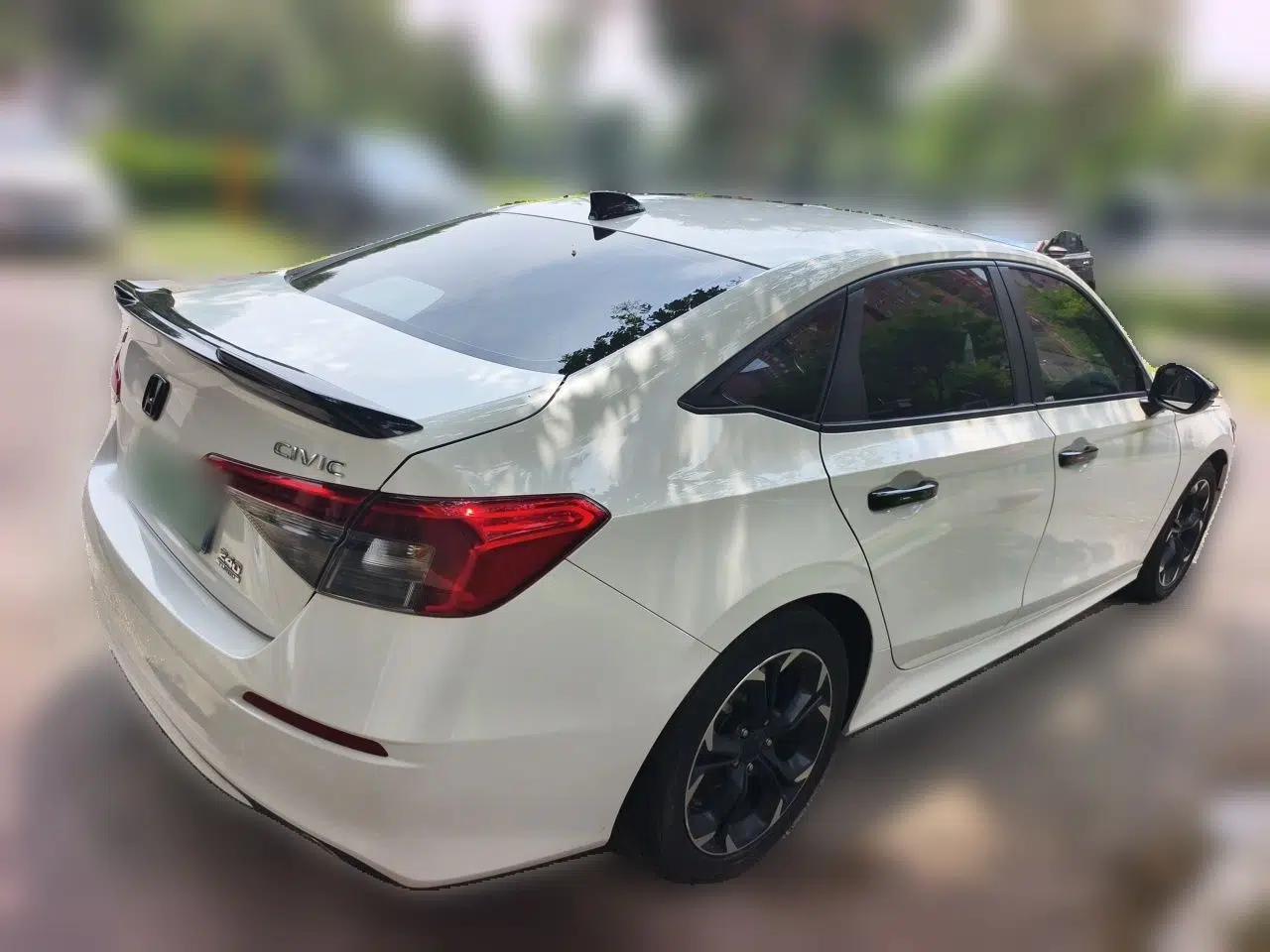 Honda Civic 2022 240TURBO CVT Dynamic Edition — миниатюра 6