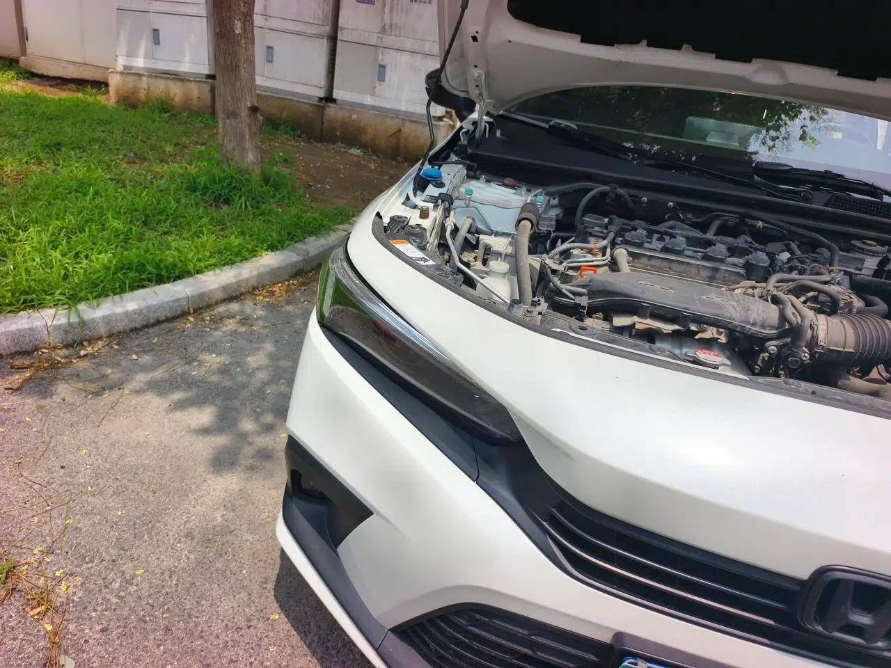 Honda Civic 2022 240TURBO CVT Dynamic Edition — миниатюра 7