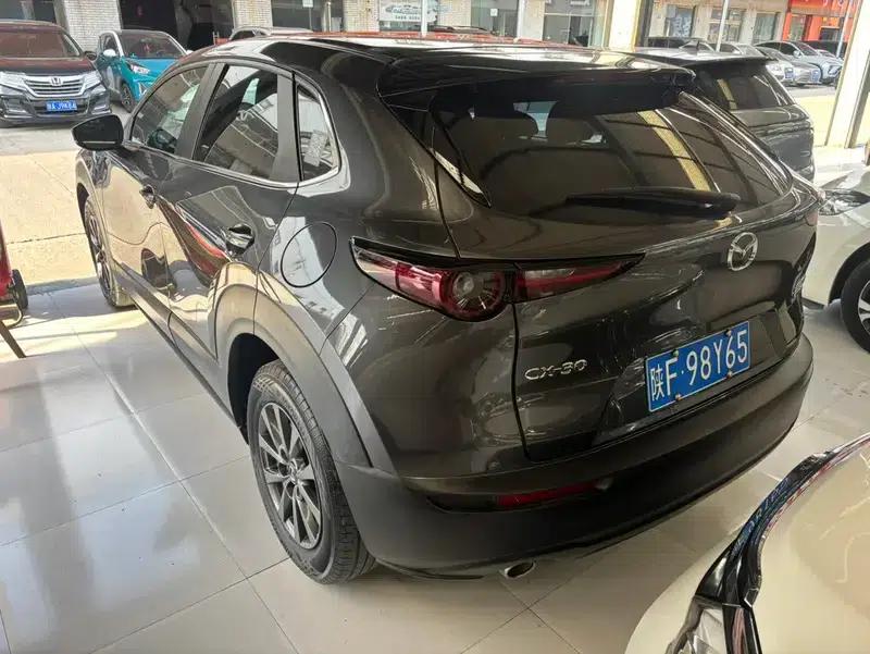 Mazda CX-30 2021 2.0L Automatic Premium Edition — миниатюра 4