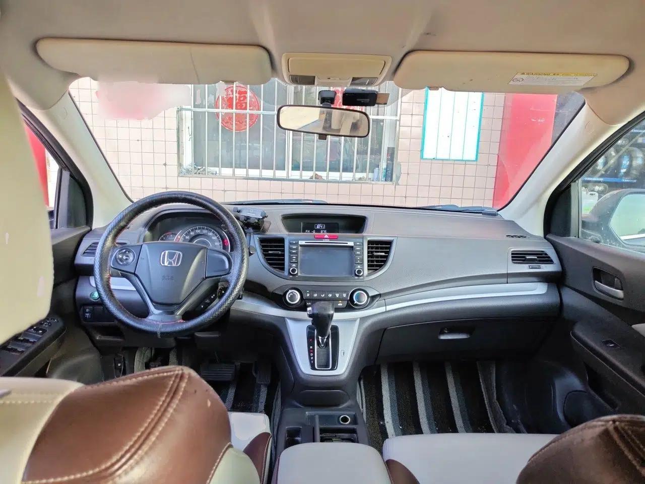 Honda CR-V 2012 2.0L two-wheel drive urban version — миниатюра 9