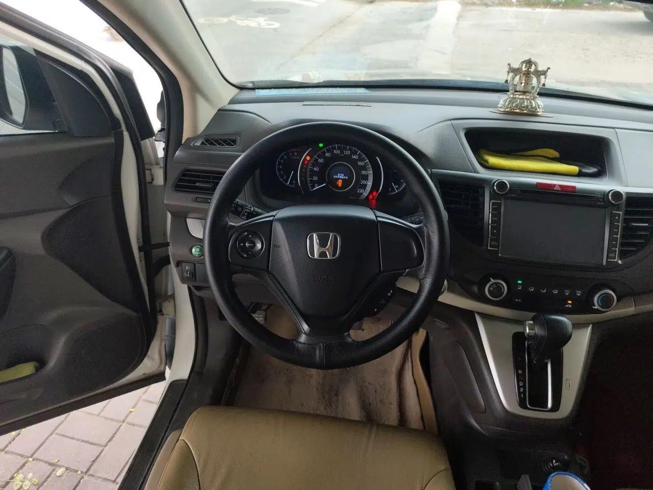Honda CR-V 2012 2.0L two-wheel drive urban version — миниатюра 10