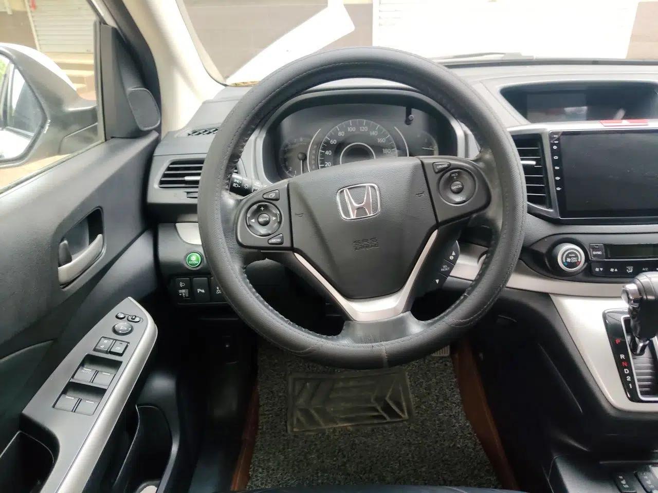 Honda CR-V 2013 2.4L two-wheel drive luxury version — миниатюра 10