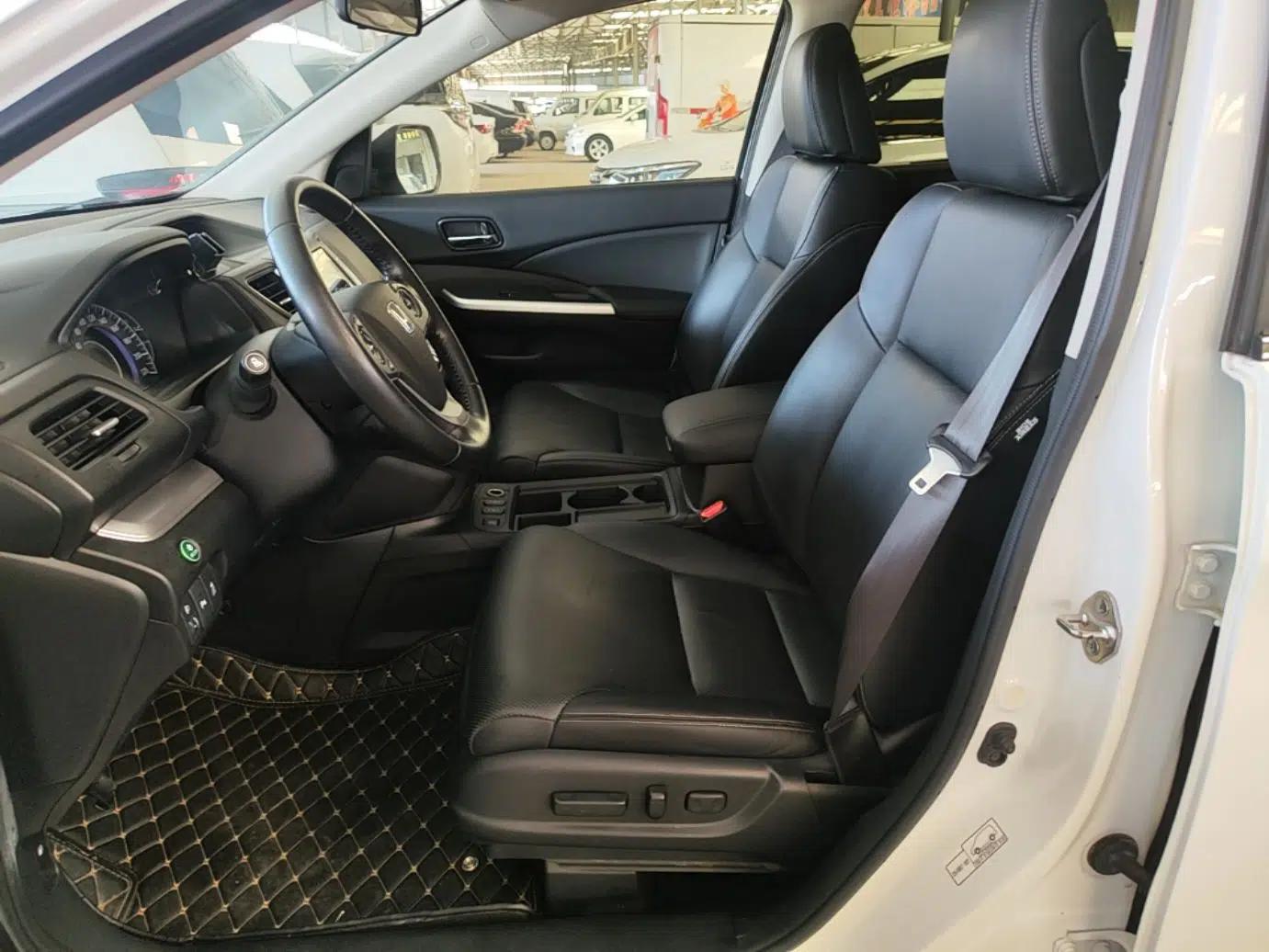 Honda CR-V 2015 2.4L two-wheel drive luxury version — миниатюра 17