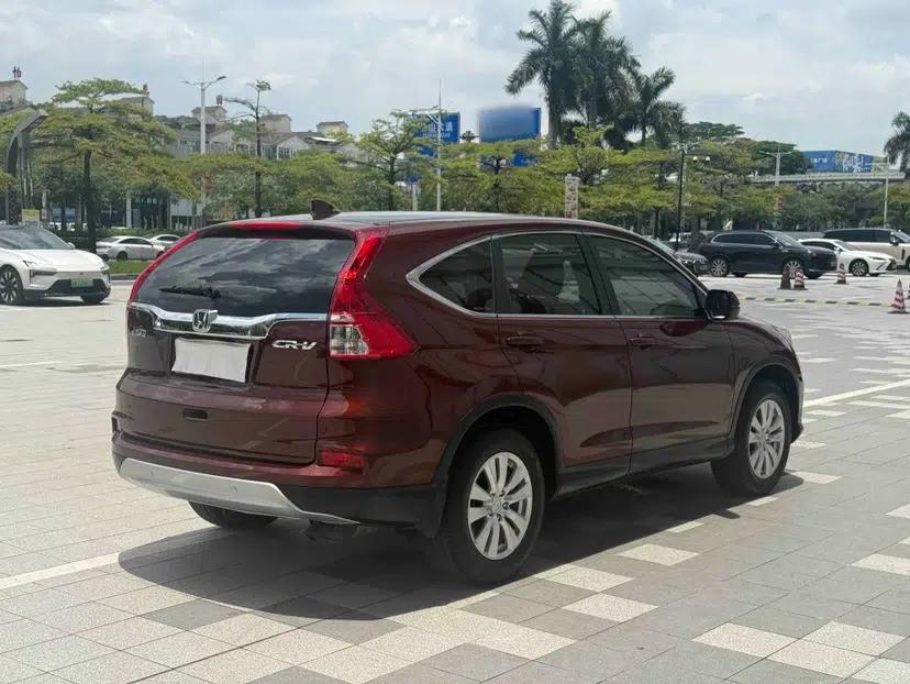 Honda CR-V 2016 2.0L two-wheel drive Urban Edition — миниатюра 21