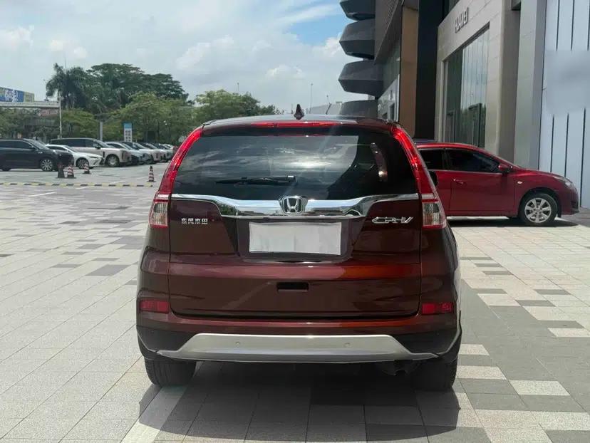 Honda CR-V 2016 2.0L two-wheel drive Urban Edition — миниатюра 22