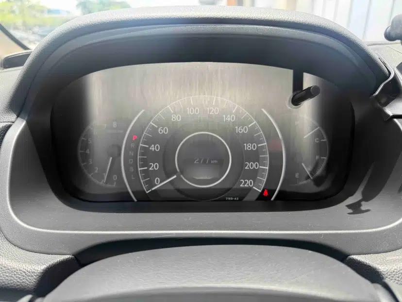 Honda CR-V 2016 2.0L two-wheel drive Urban Edition — миниатюра 38