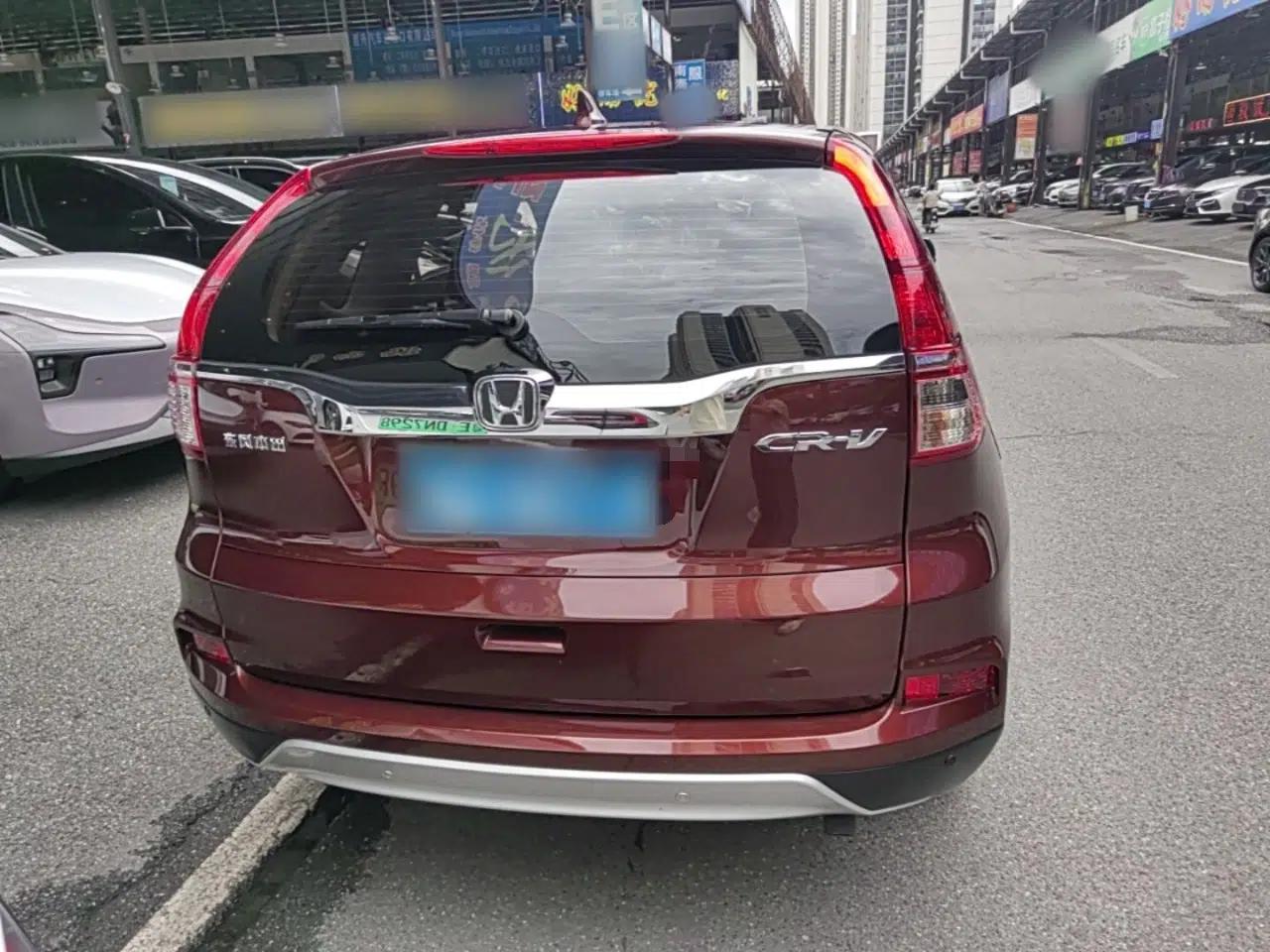 Honda CR-V 2016 2.0L two-wheel drive Urban Edition — миниатюра 5