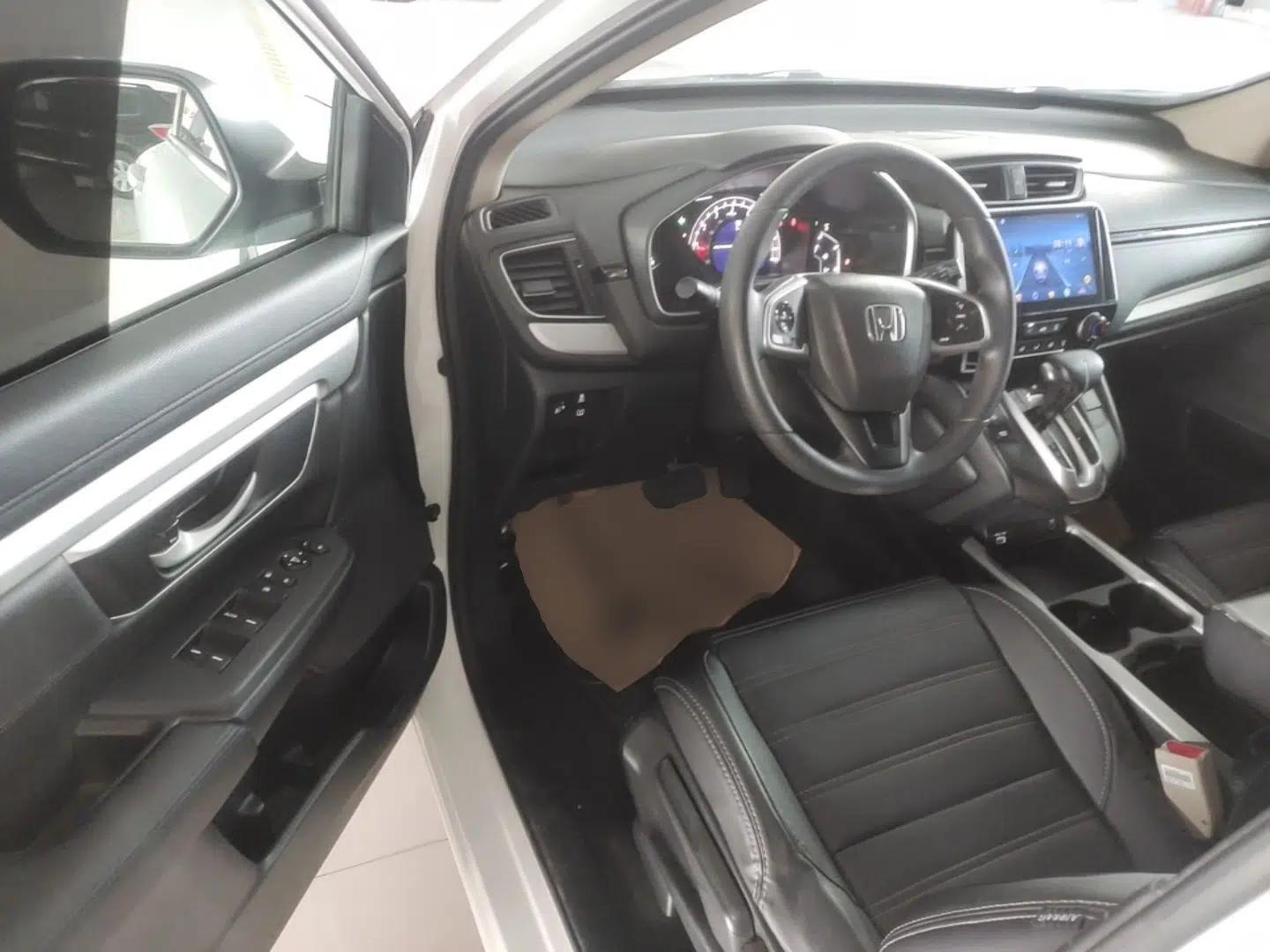 Honda CR-V 2021 240TURBO CVT 2WD Comfort Version — миниатюра 23