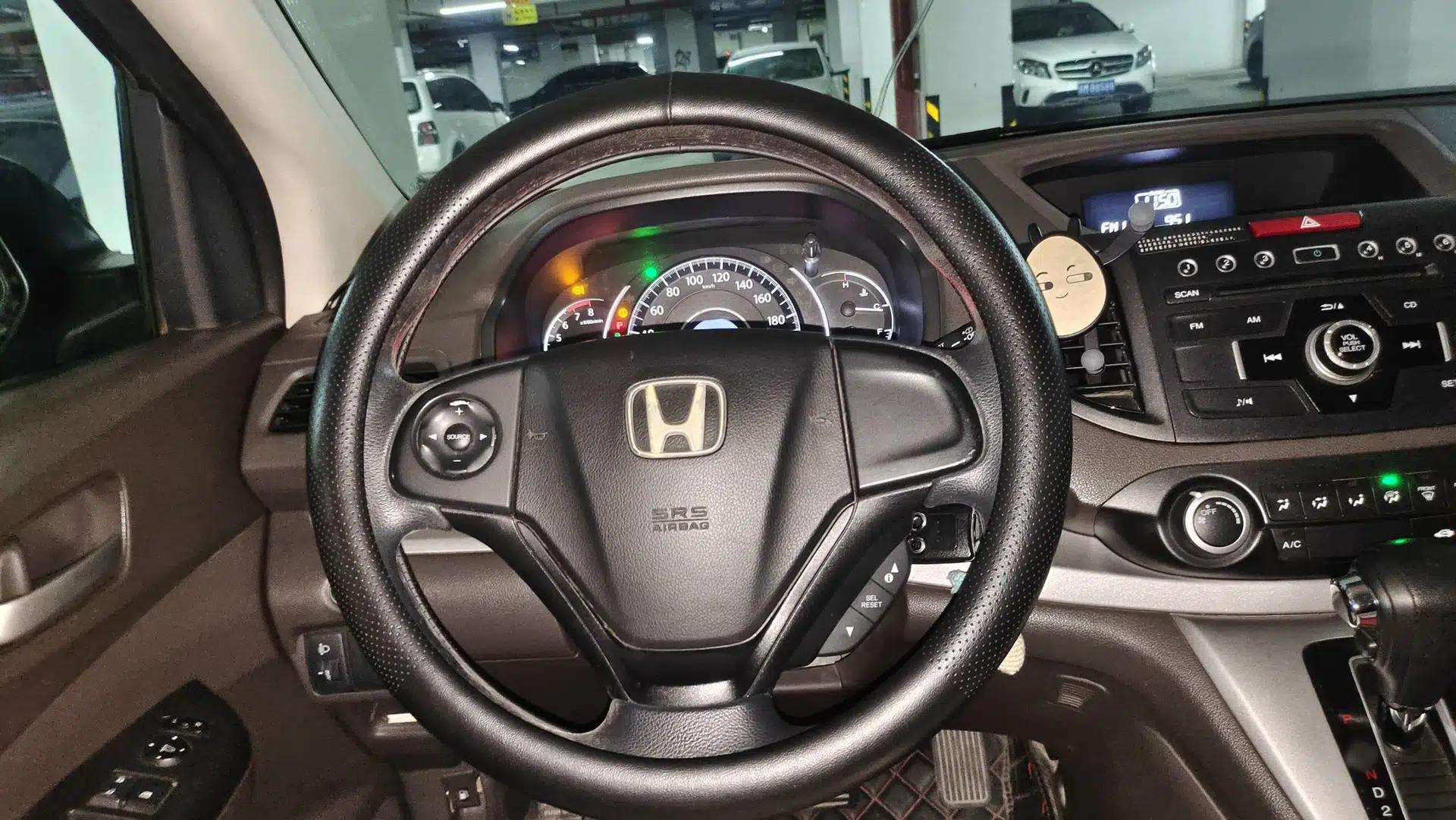Honda CR-V 2012 2.0L two-wheel drive urban version — миниатюра 10