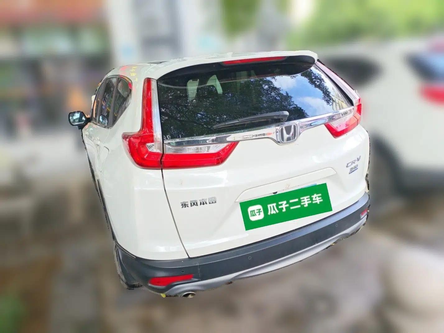 Honda CR-V 2017 240TURBO CVT Front-Wheel Drive Fashion Edition — миниатюра 4