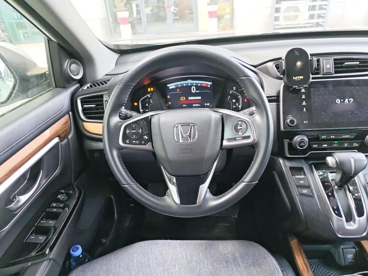 Honda CR-V 2017 240TURBO CVT Front-Wheel Drive Fashion Edition — миниатюра 10