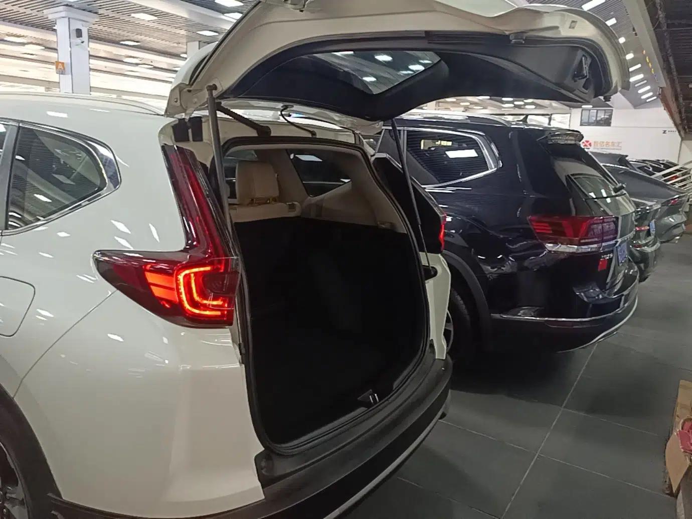 Honda CR-V 2021 240TURBO CVT 2WD Comfort Version — миниатюра 31
