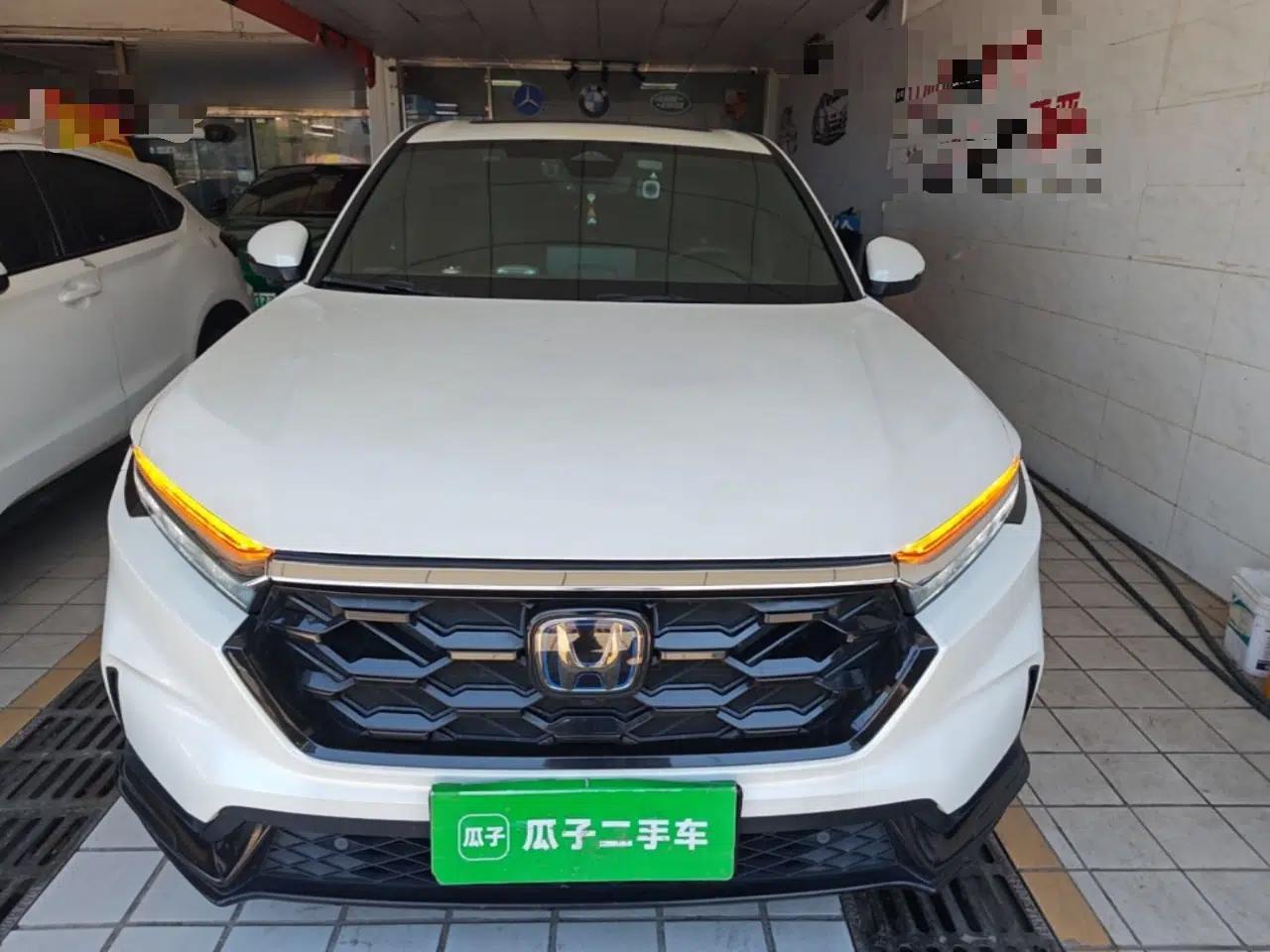 Honda CR-V 2024 2.0L eHEV Two-Wheel Drive Smart Edition — миниатюра 2