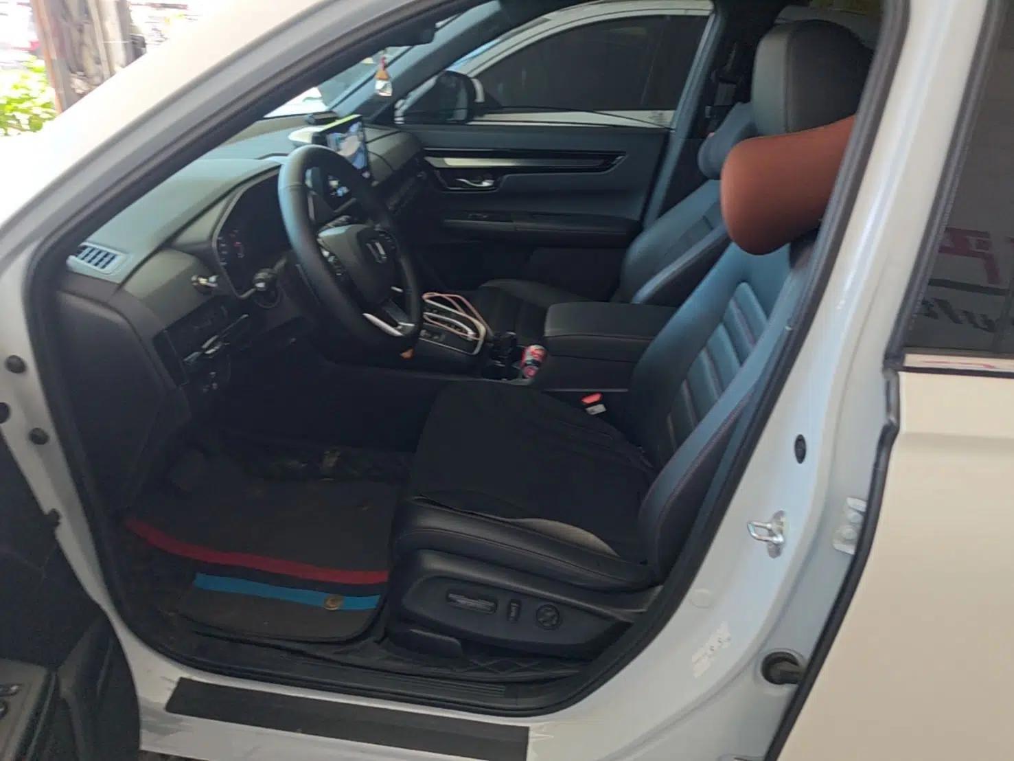 Honda CR-V 2024 2.0L eHEV Two-Wheel Drive Smart Edition — миниатюра 17
