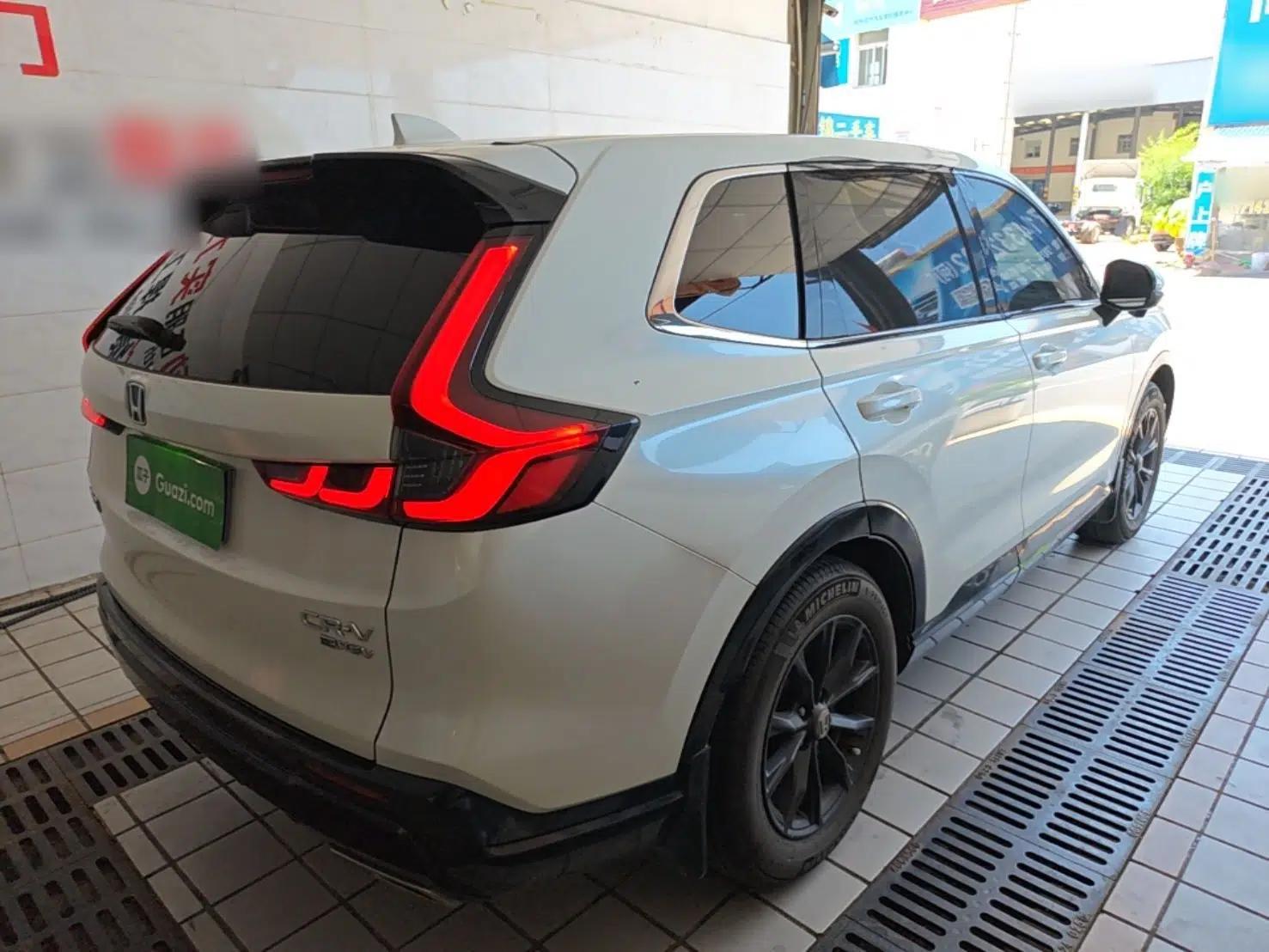 Honda CR-V 2024 2.0L eHEV Two-Wheel Drive Smart Edition — миниатюра 6