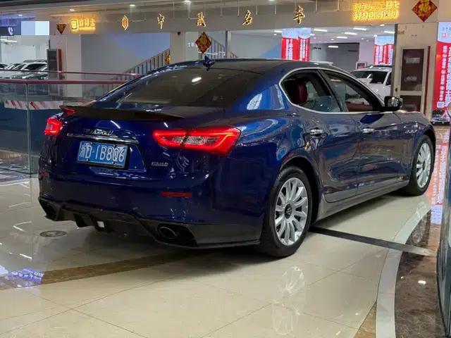 2014 Ghibli 3.0T Standard Edition — миниатюра 6