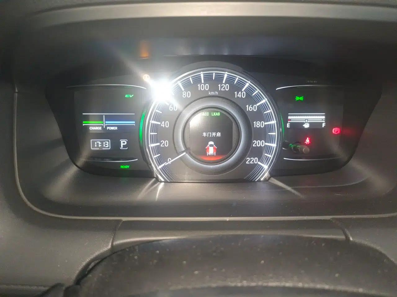 Honda Odyssey 2021 2.0L Rui·Luxury Edition — миниатюра 11