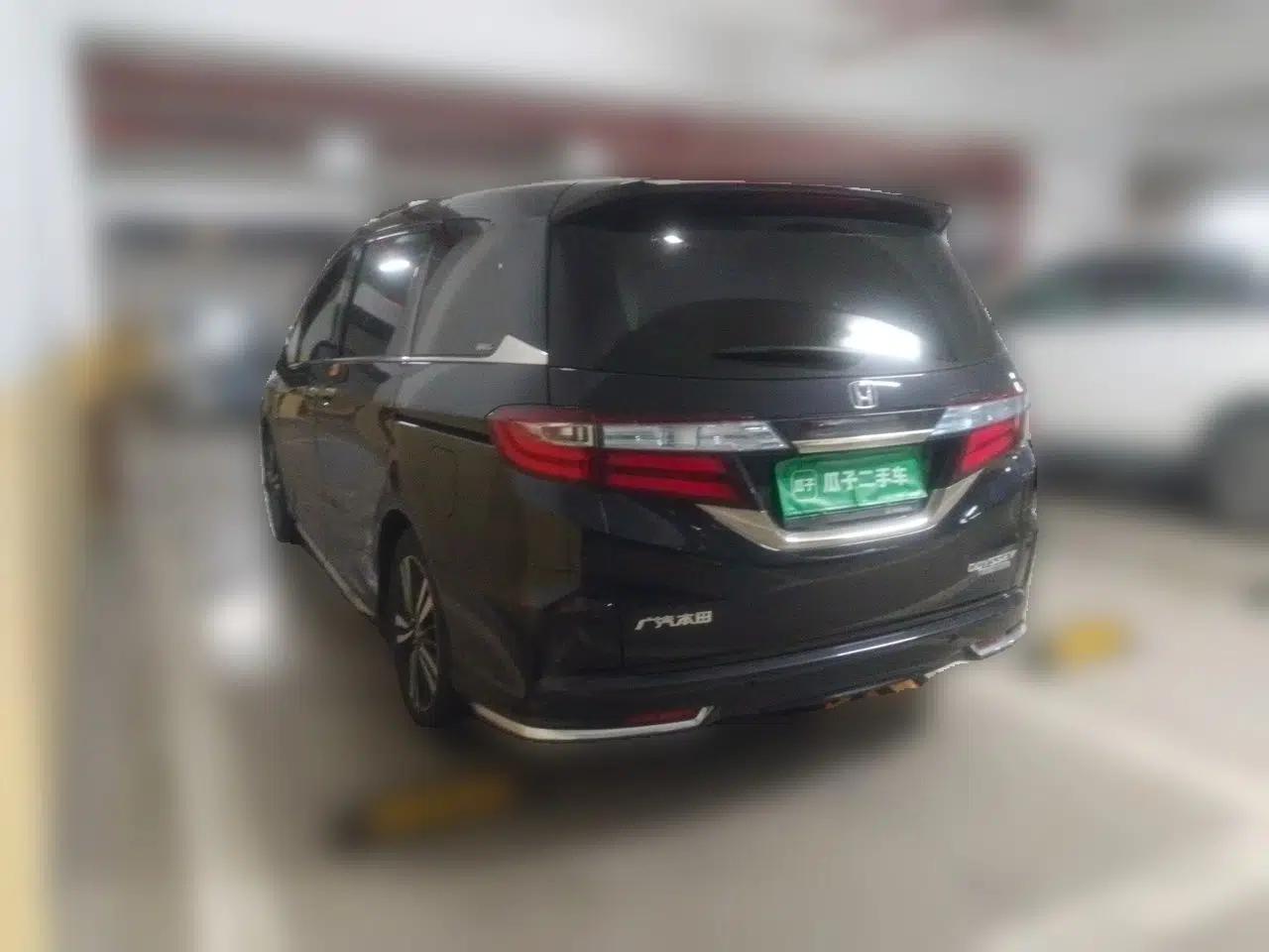 Honda Odyssey 2021 2.0L Rui·Luxury Edition — миниатюра 4