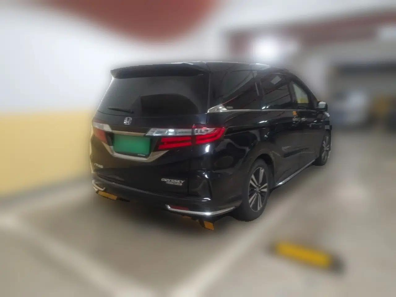 Honda Odyssey 2021 2.0L Rui·Luxury Edition — миниатюра 6