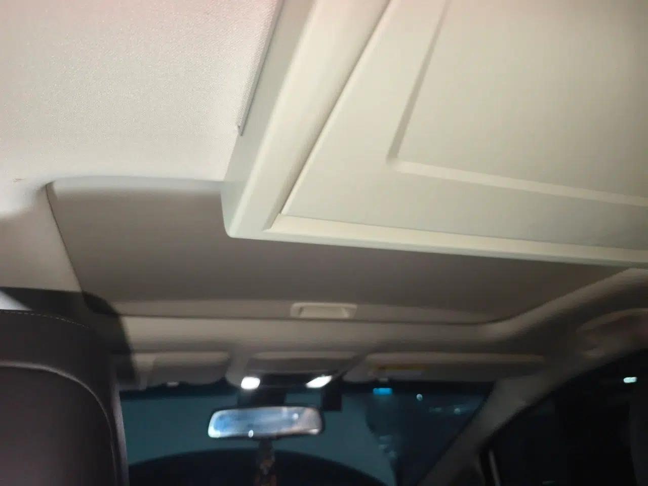 Honda Odyssey 2019 2.0L Rui·Zhi Zhen Edition — миниатюра 15