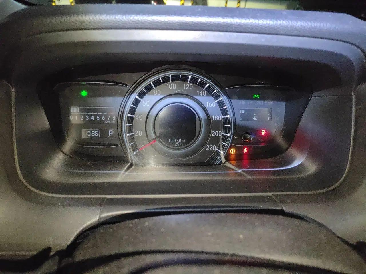 Honda Odyssey 2015 2.4L Supreme Edition — миниатюра 11