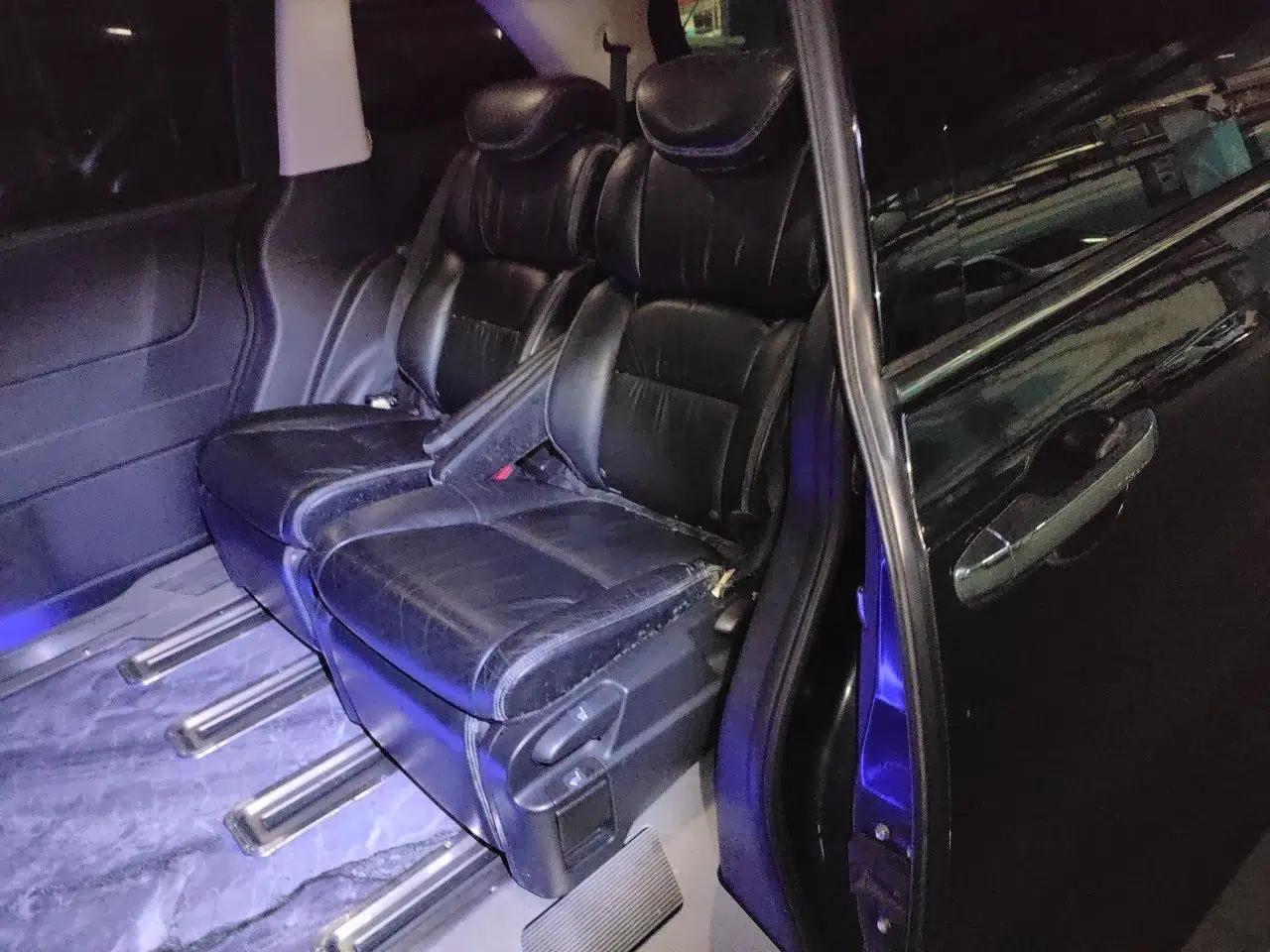 Honda Odyssey 2015 2.4L Supreme Edition — миниатюра 17
