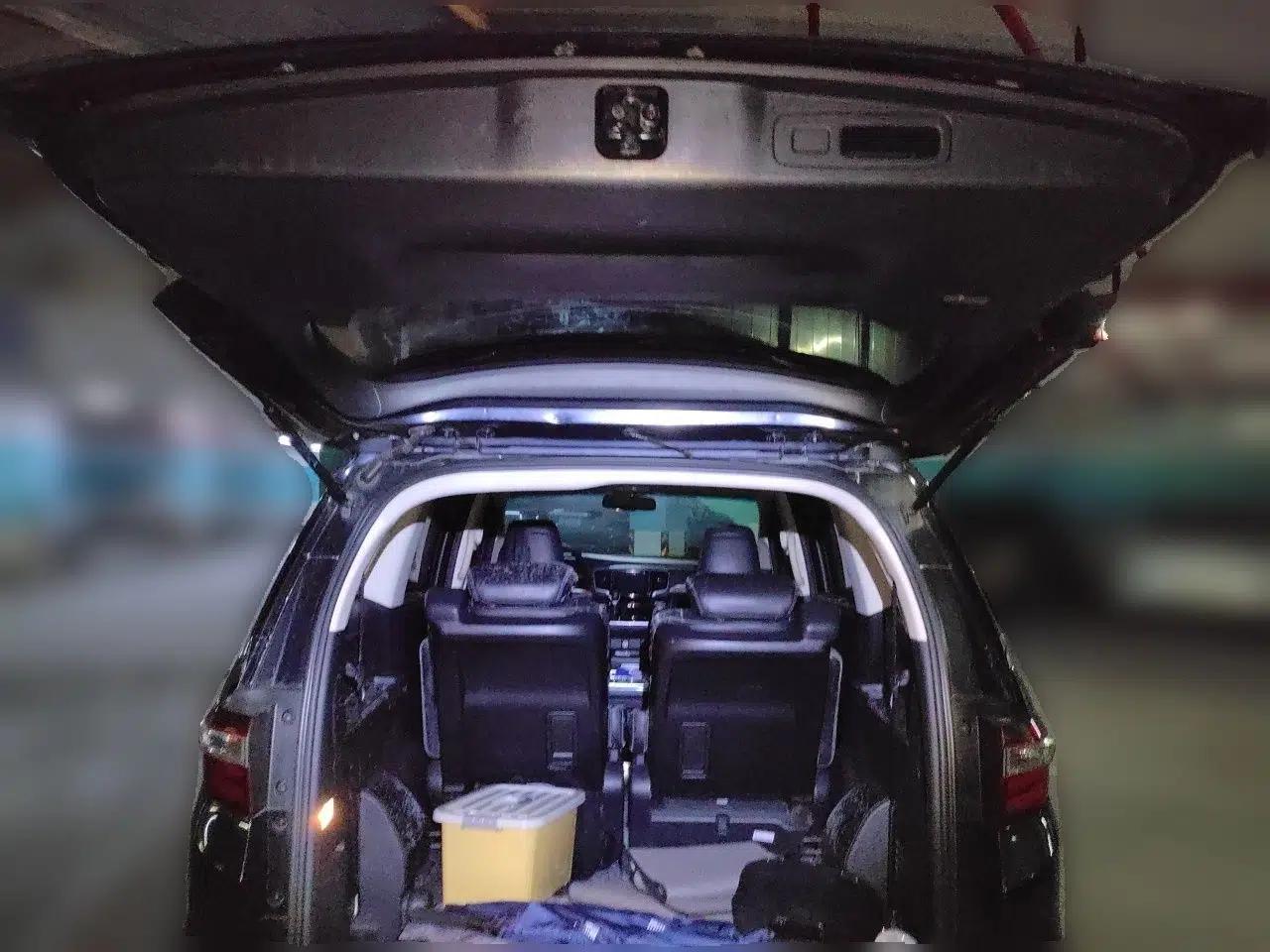 Honda Odyssey 2015 2.4L Supreme Edition — миниатюра 19