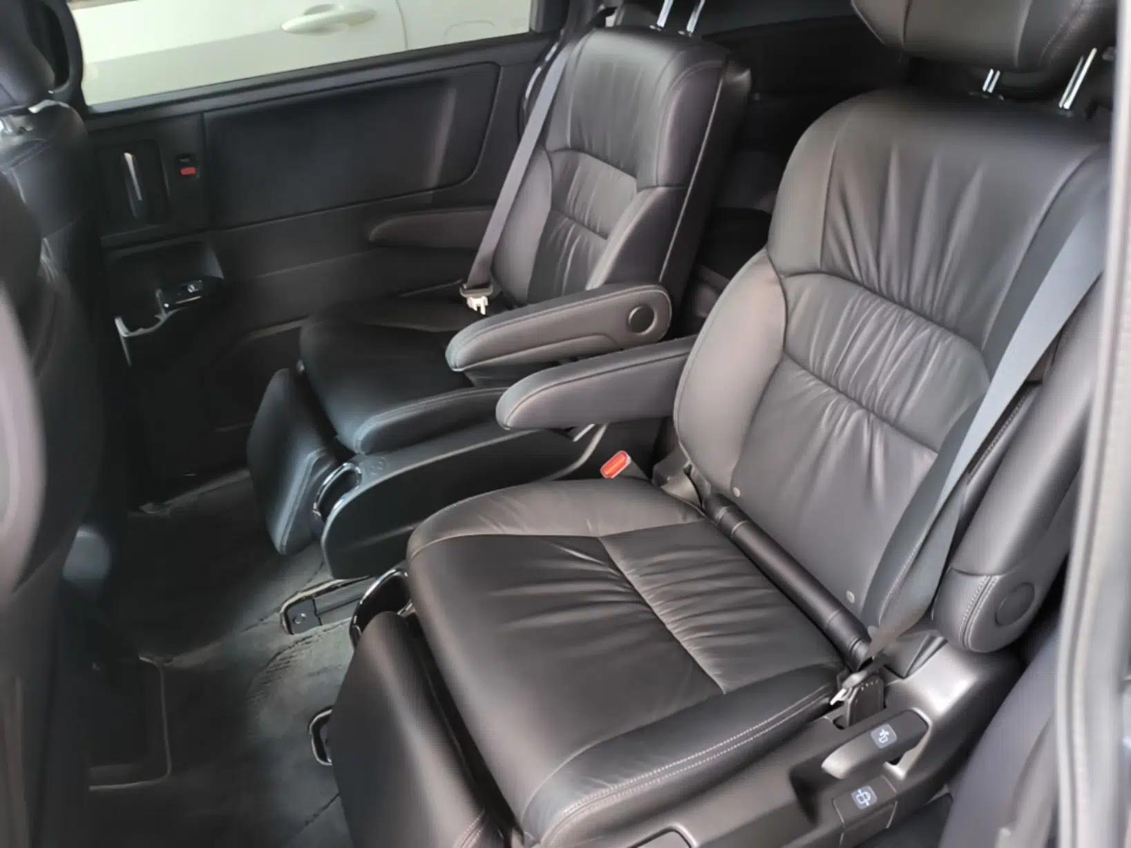 Honda Odyssey 2024 2.0L eHEV Sharp·Luxury Edition — миниатюра 20