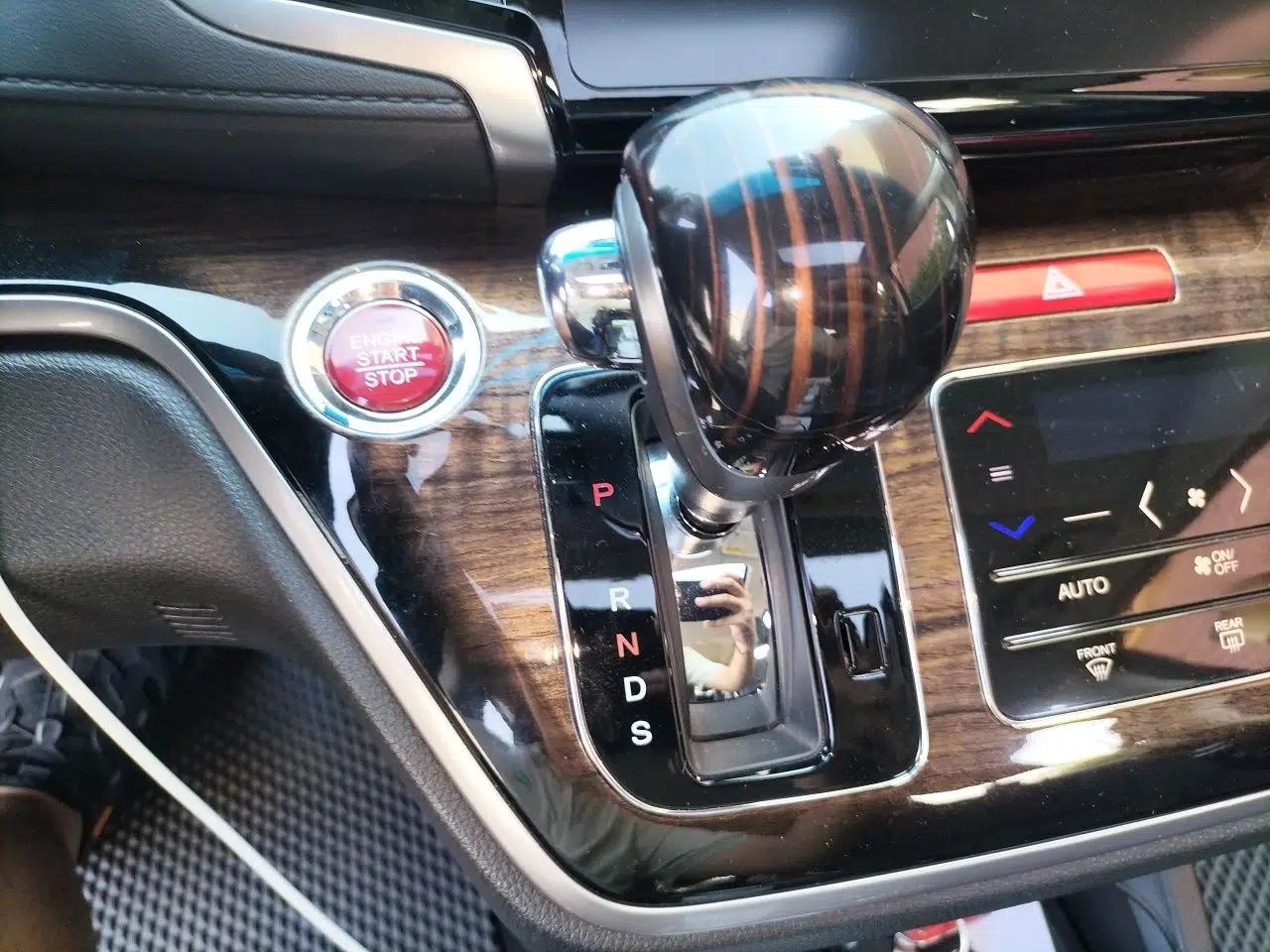 Honda Odyssey 2017 2.4L Smart Edition — миниатюра 14