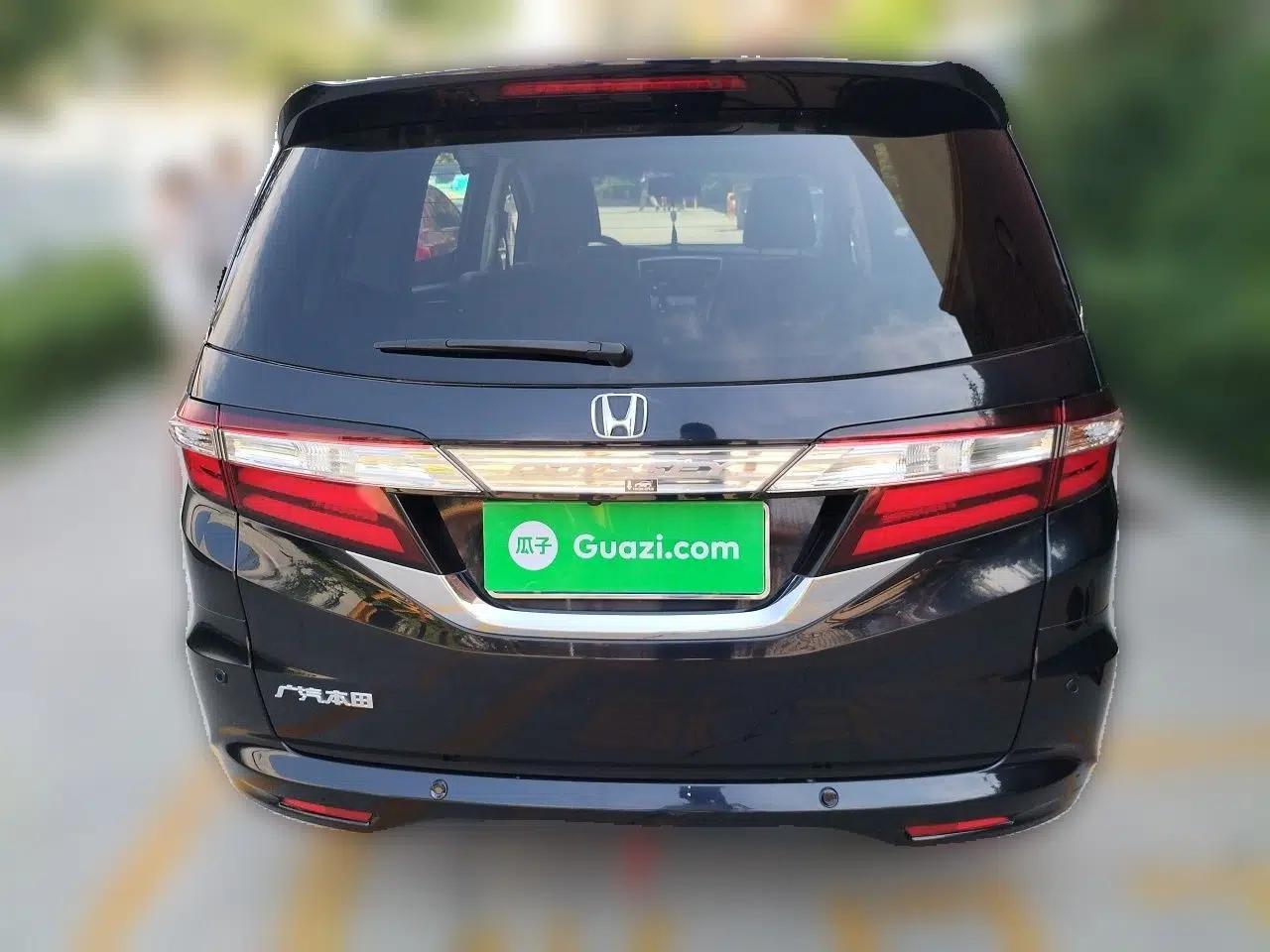 Honda Odyssey 2017 2.4L Smart Edition — миниатюра 5