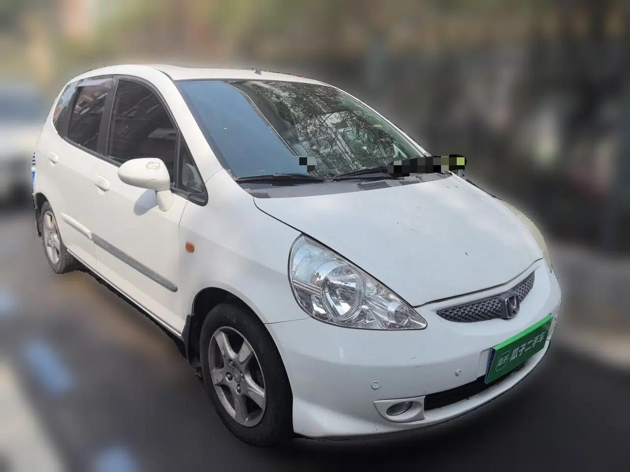 Honda Fit 2004 1.5L CVT — миниатюра 3