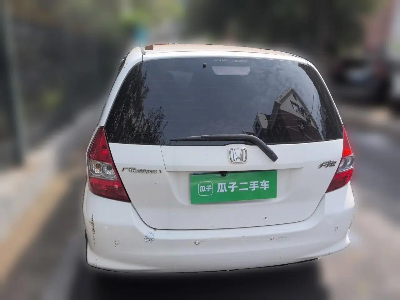 Honda Fit 2004 1.5L CVT — миниатюра 5