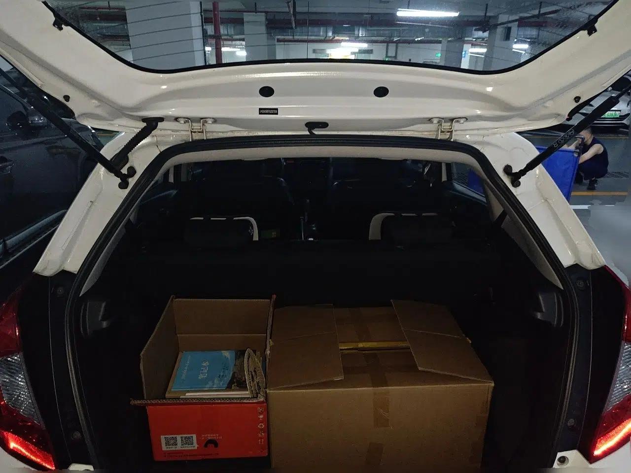 Honda Fit 2014 1.5L LX CVT Comfort Model — миниатюра 19
