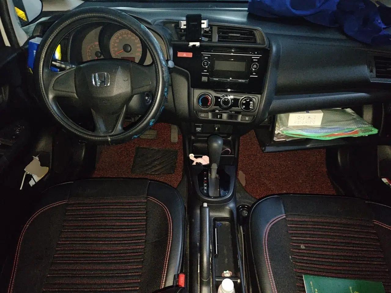 Honda Fit 2014 1.5L LX CVT Comfort Model — миниатюра 9