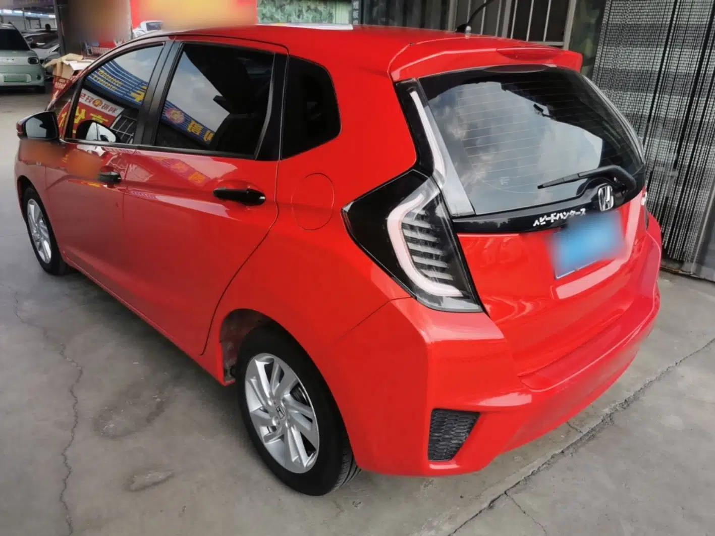 Honda Fit 2016 1.5L LX Manual Comfort Model — миниатюра 4