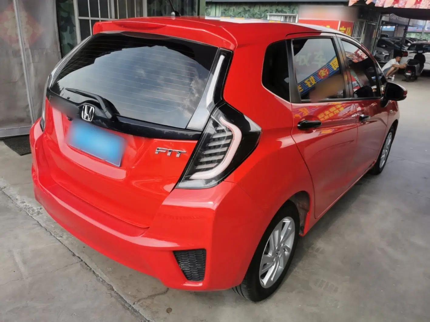 Honda Fit 2016 1.5L LX Manual Comfort Model — миниатюра 6