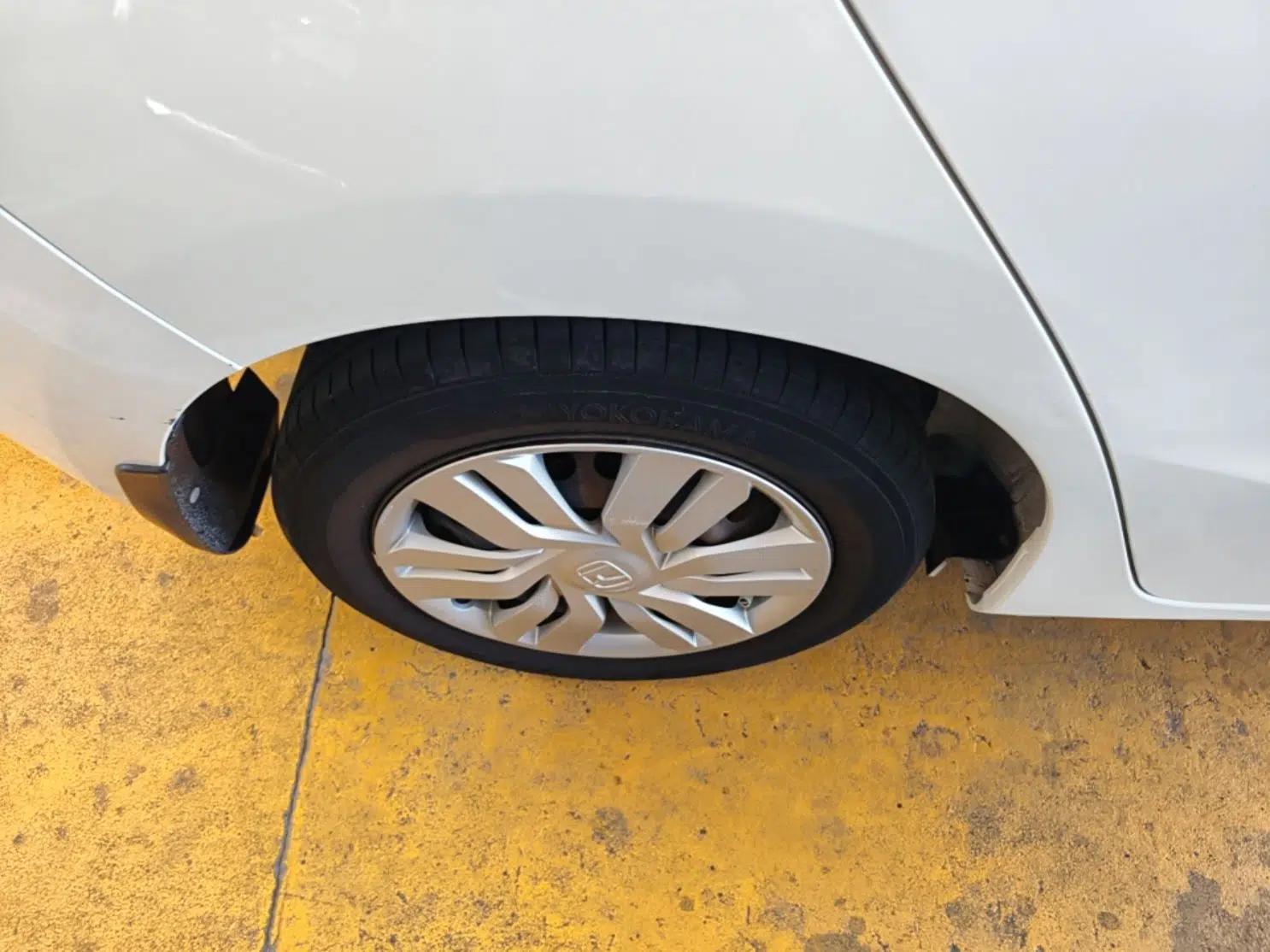 Honda Fit 2014 1.5L LX CVT Comfort Model — миниатюра 11