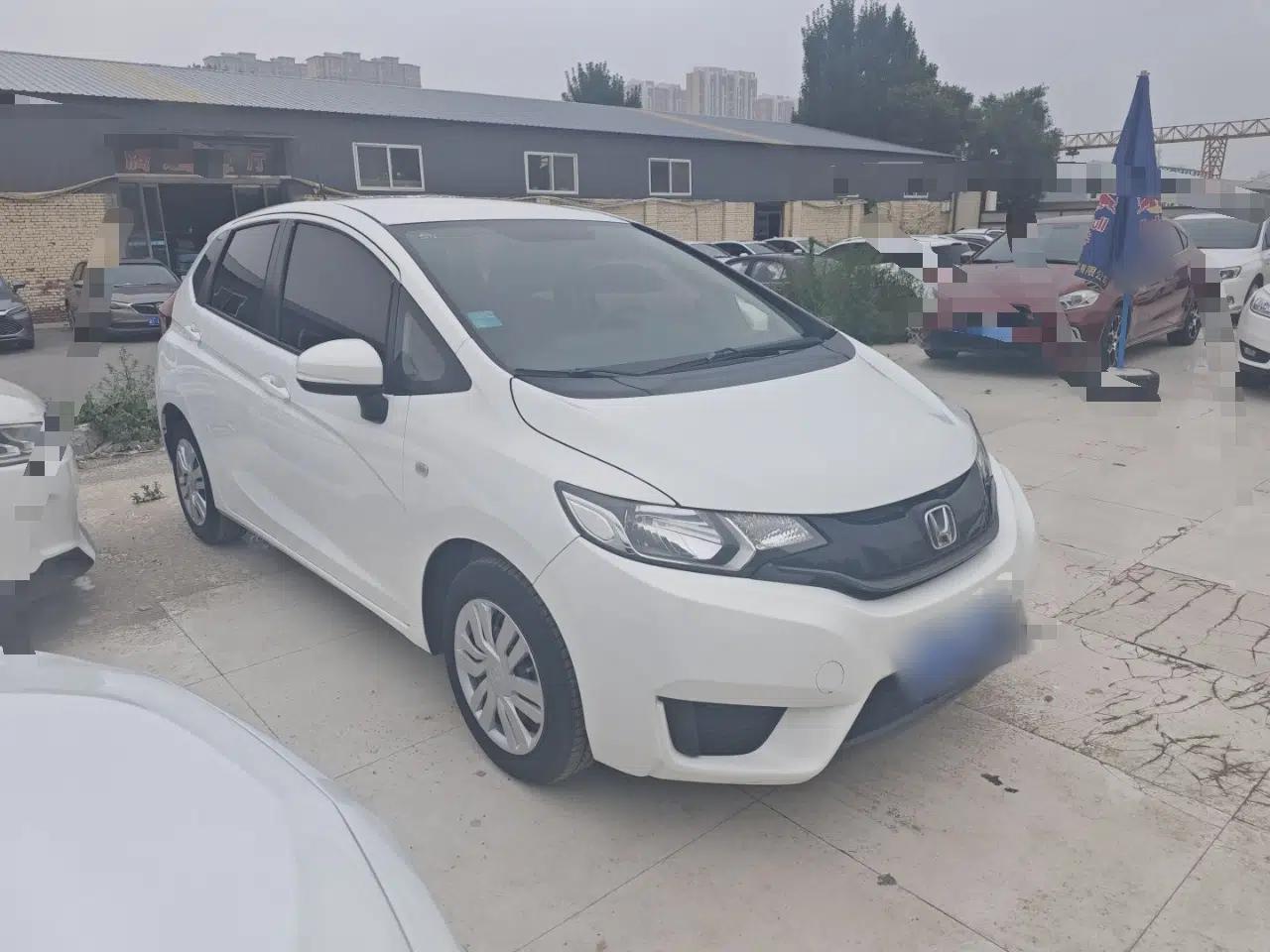 Honda Fit 2016 1.5L LX CVT Comfort Model — миниатюра 5