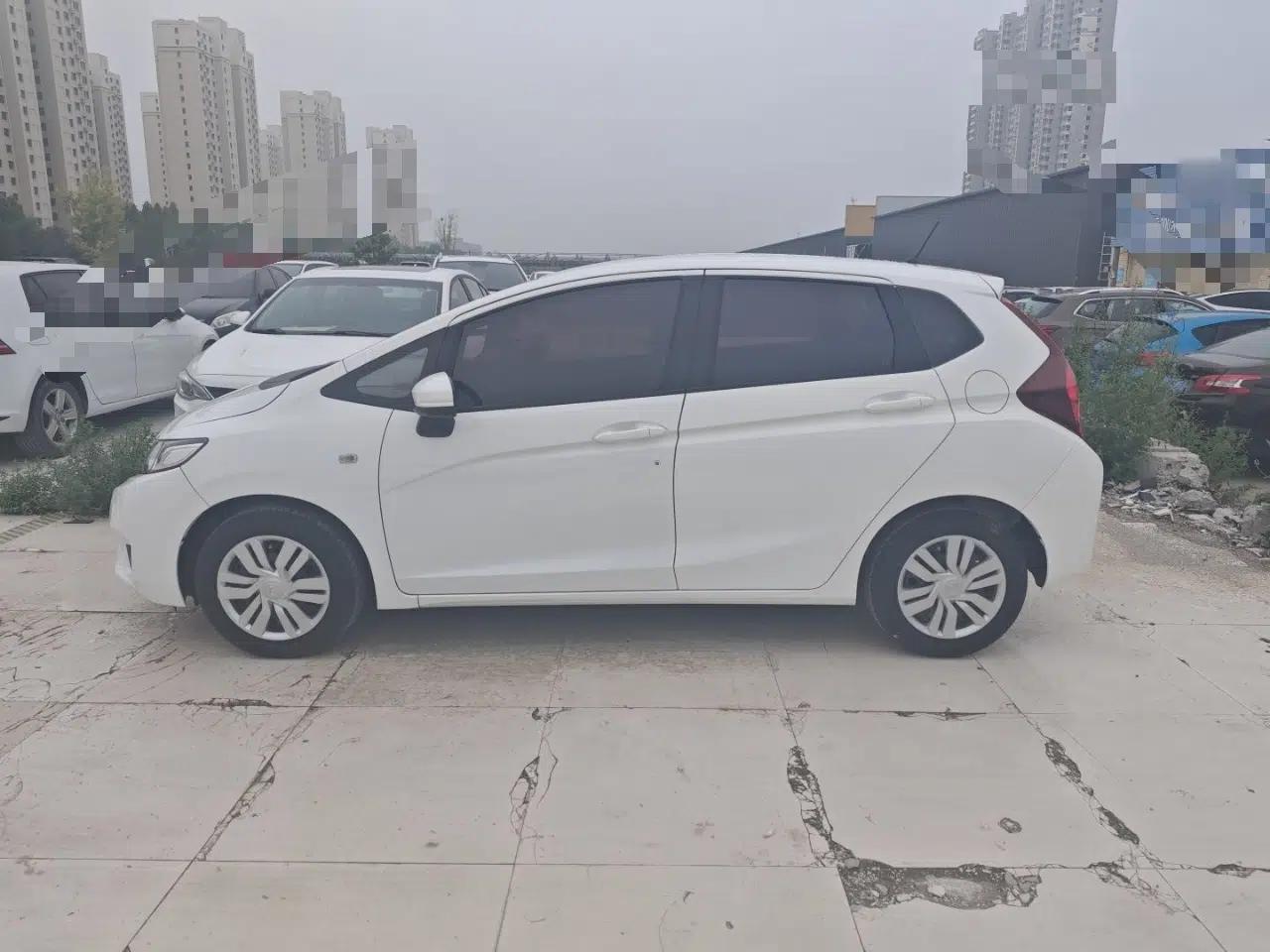 Honda Fit 2016 1.5L LX CVT Comfort Model — миниатюра 7