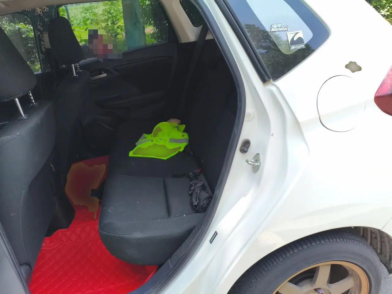 Honda Fit 2018 1.5L Manual Comfort Version — миниатюра 17