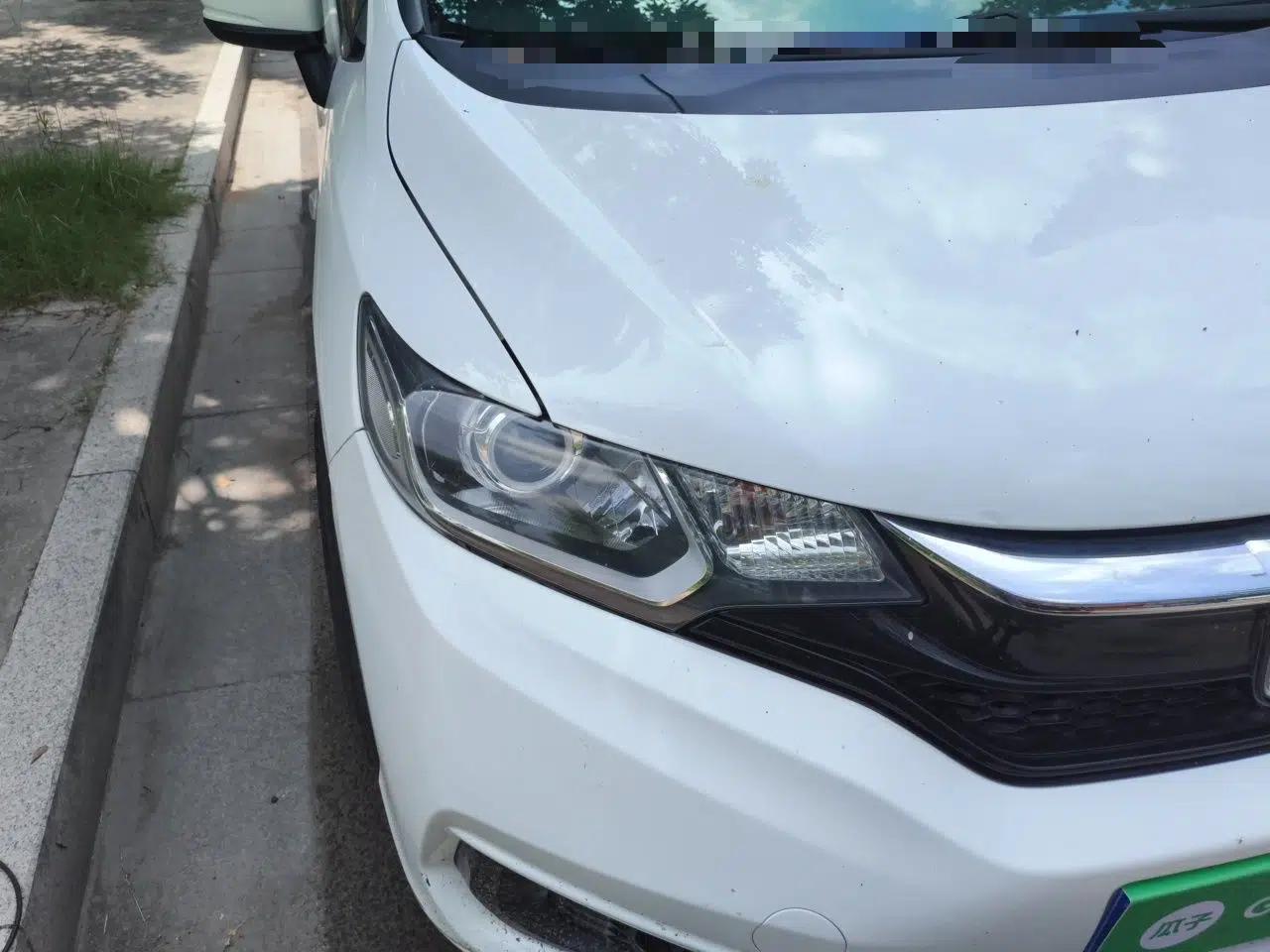 Honda Fit 2018 1.5L Manual Comfort Version — миниатюра 7