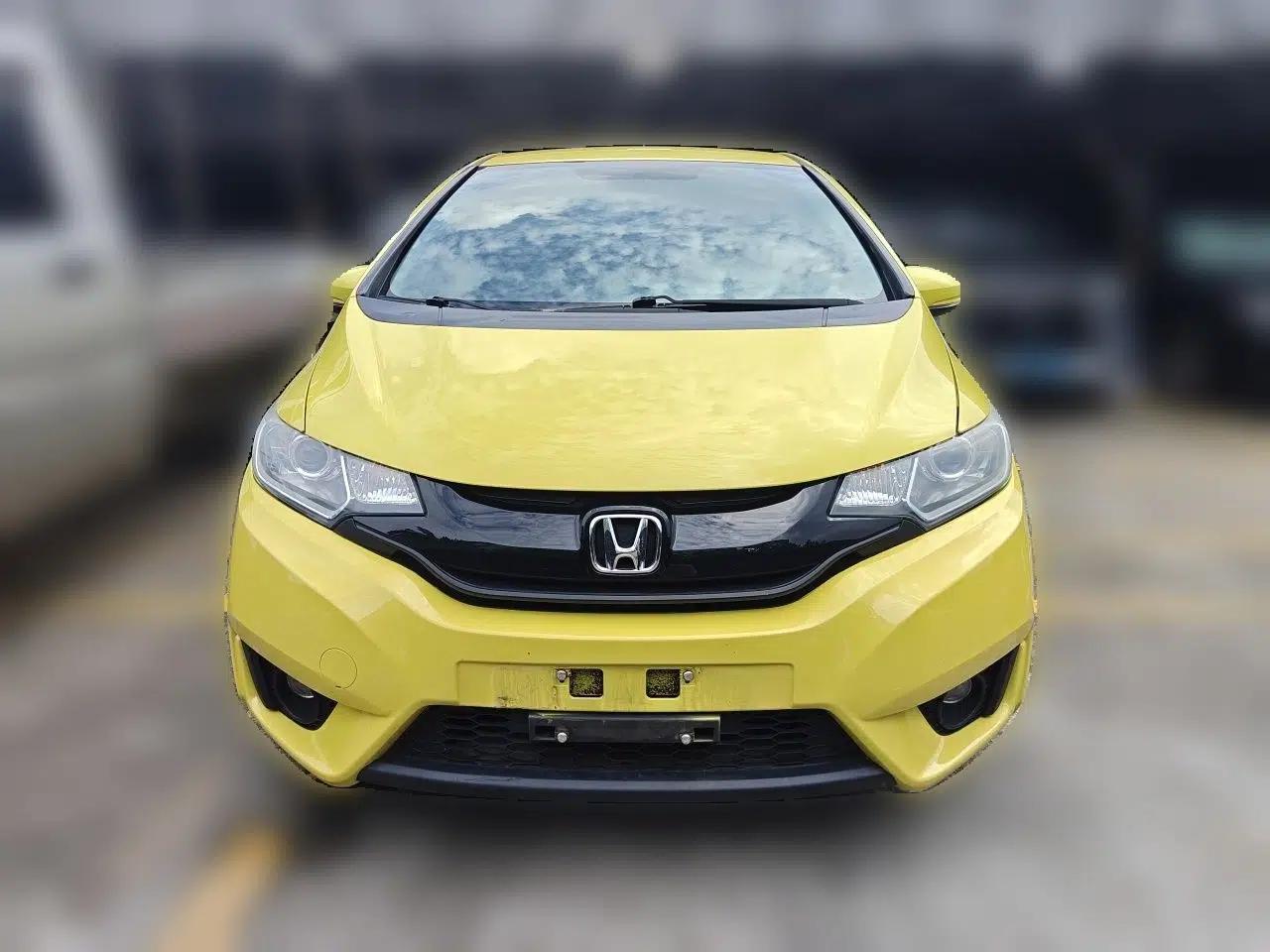 Honda Fit 2016 1.5L LX CVT Comfort Model — миниатюра 2