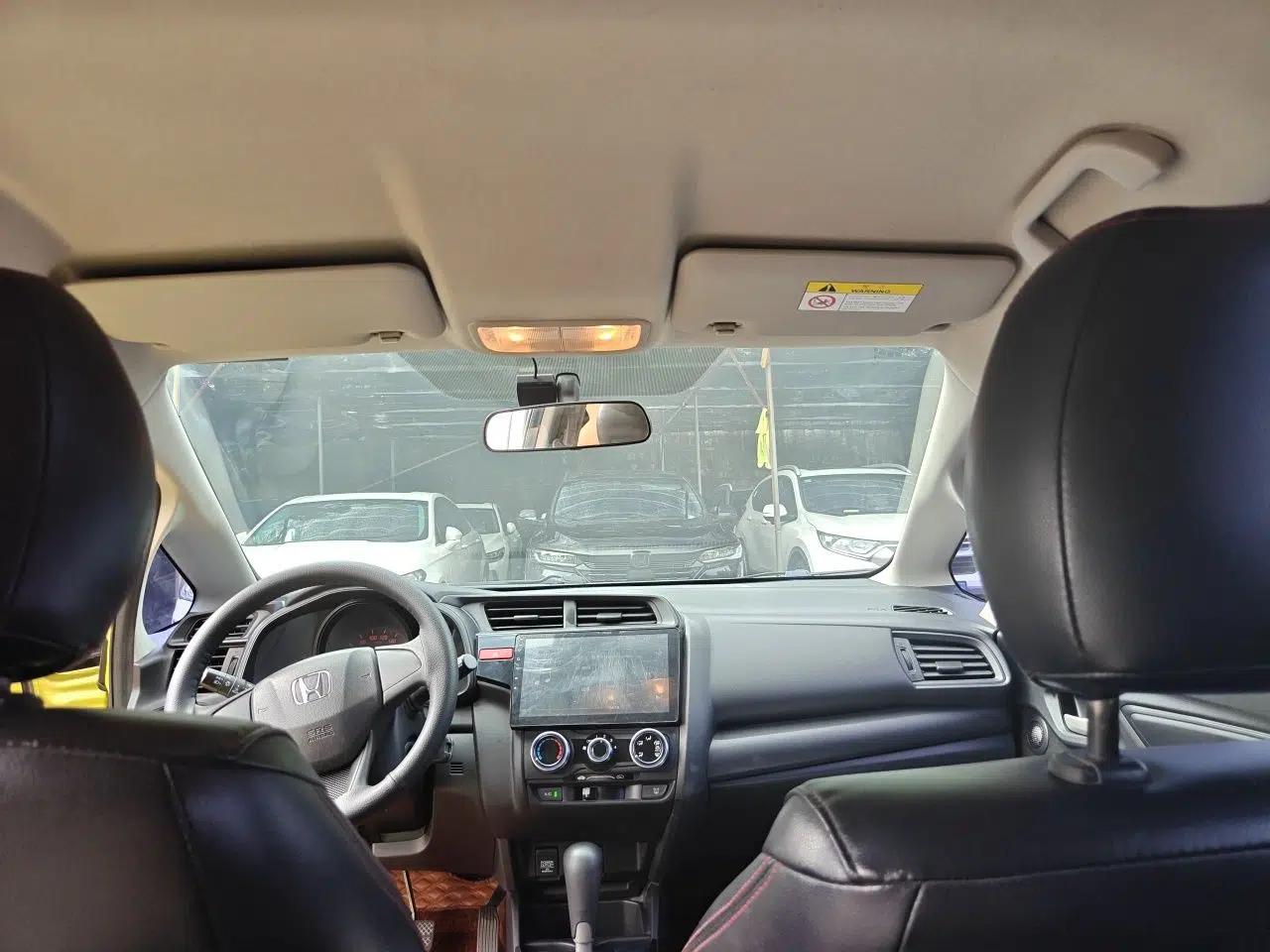 Honda Fit 2016 1.5L LX CVT Comfort Model — миниатюра 18