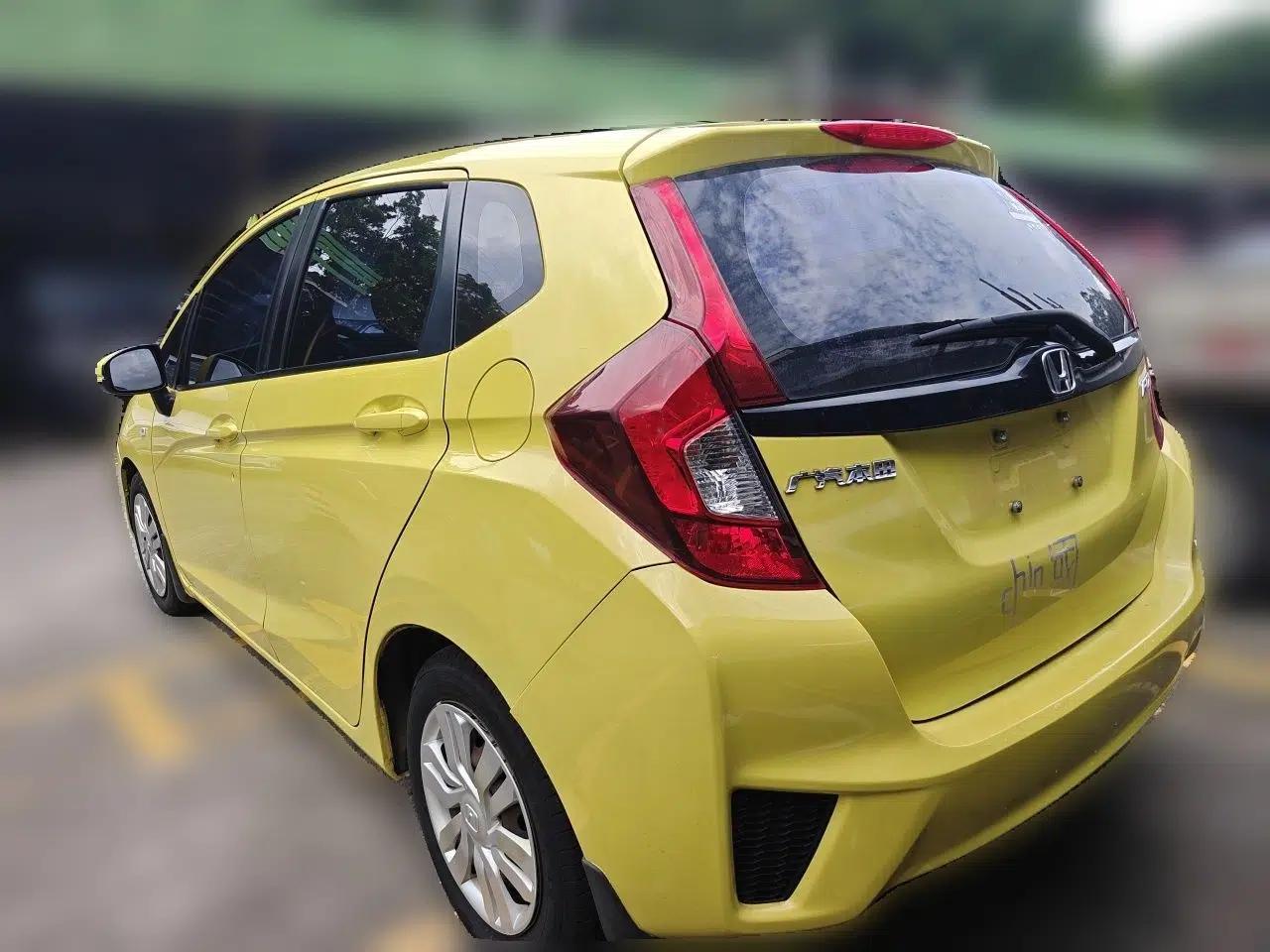 Honda Fit 2016 1.5L LX CVT Comfort Model — миниатюра 4