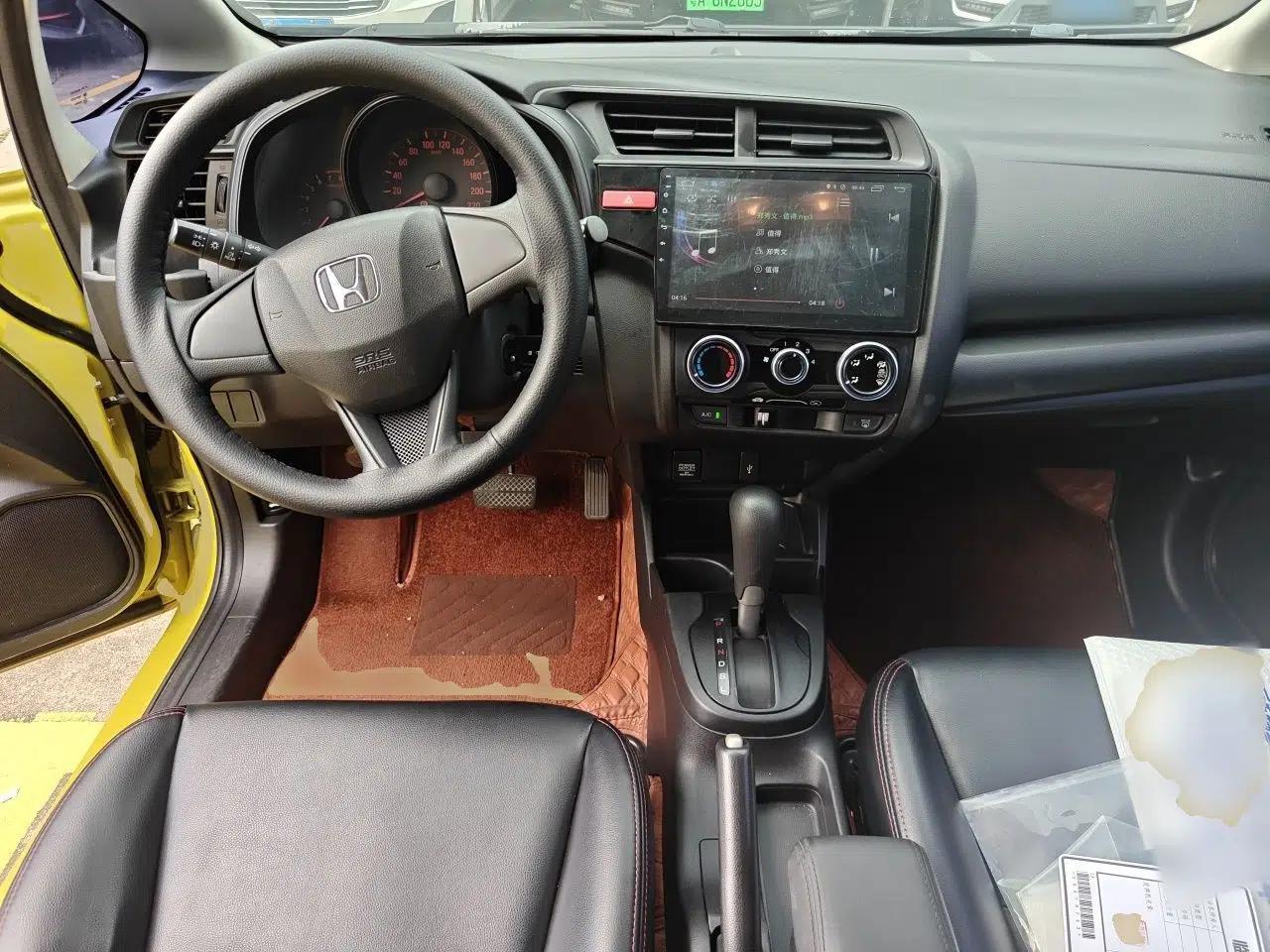 Honda Fit 2016 1.5L LX CVT Comfort Model — миниатюра 9