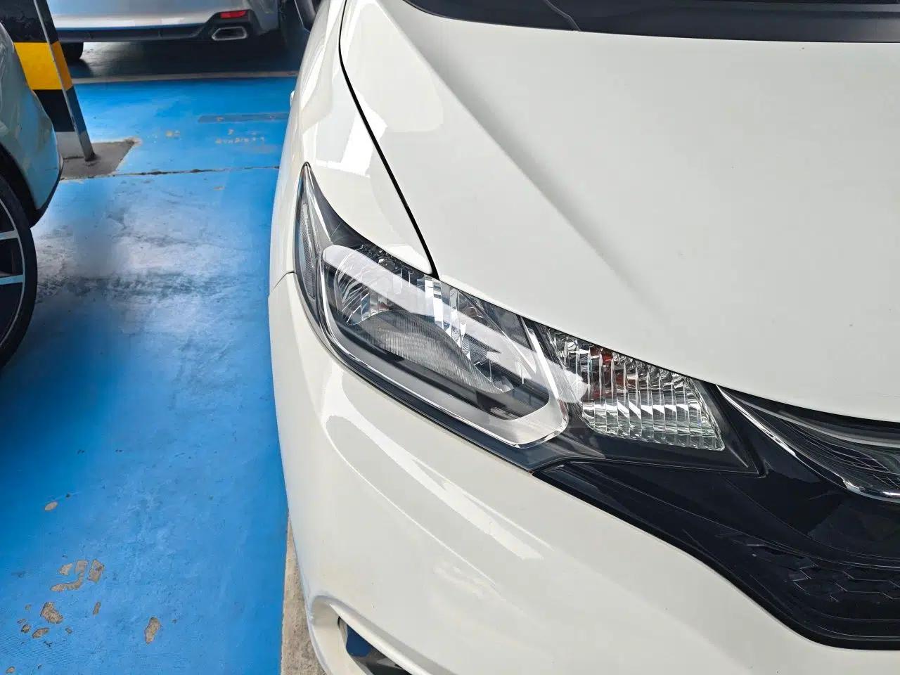 Honda Fit 2018 1.5L CVT Comfort Version — миниатюра 7
